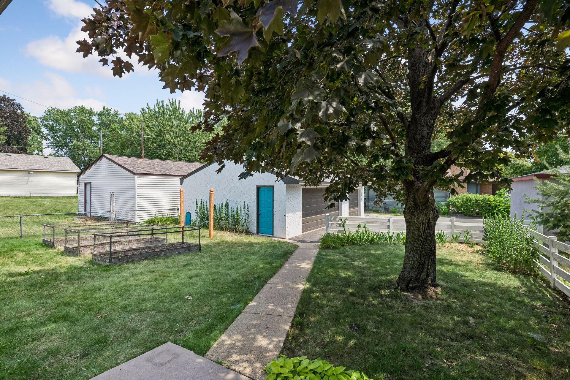 View of Residential at 6825 Nicollet Avenue, Richfield MN 55423, Richfield (34 of 45) - Mike Wilen | Minnesota Team Real Estate