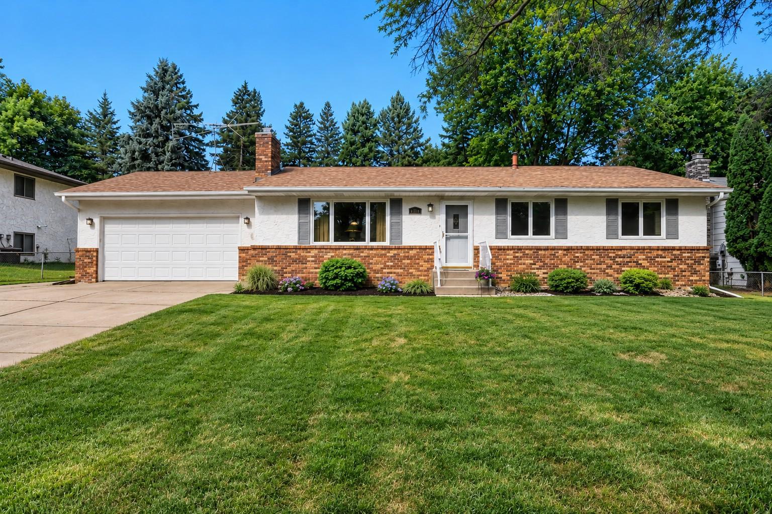 View of Residential at 2981 Farrington Avenue, Roseville MN 55113, Roseville - Mike Wilen | Minnesota Team Real Estate