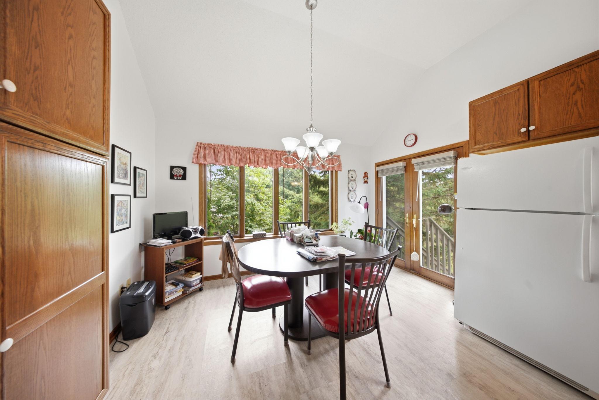 View of Residential at 4852 Hillvale Avenue, Oakdale MN 55128, Oakdale (9 of 42) - Mike Wilen | Minnesota Team Real Estate