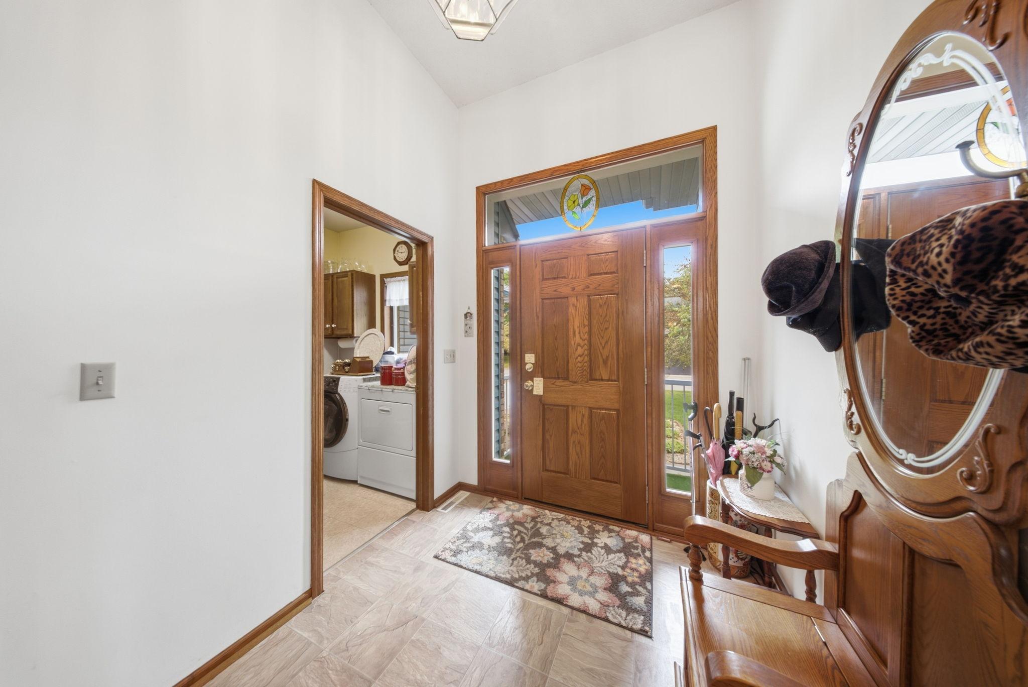 View of Residential at 4852 Hillvale Avenue, Oakdale MN 55128, Oakdale (17 of 42) - Mike Wilen | Minnesota Team Real Estate