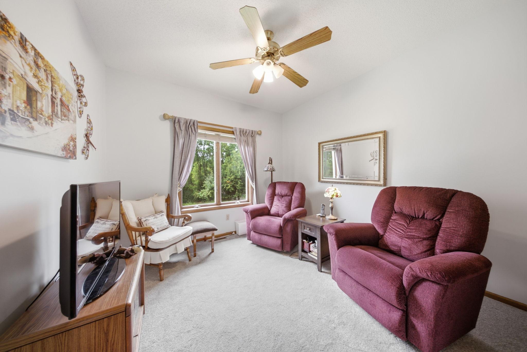 View of Residential at 4852 Hillvale Avenue, Oakdale MN 55128, Oakdale (12 of 42) - Mike Wilen | Minnesota Team Real Estate