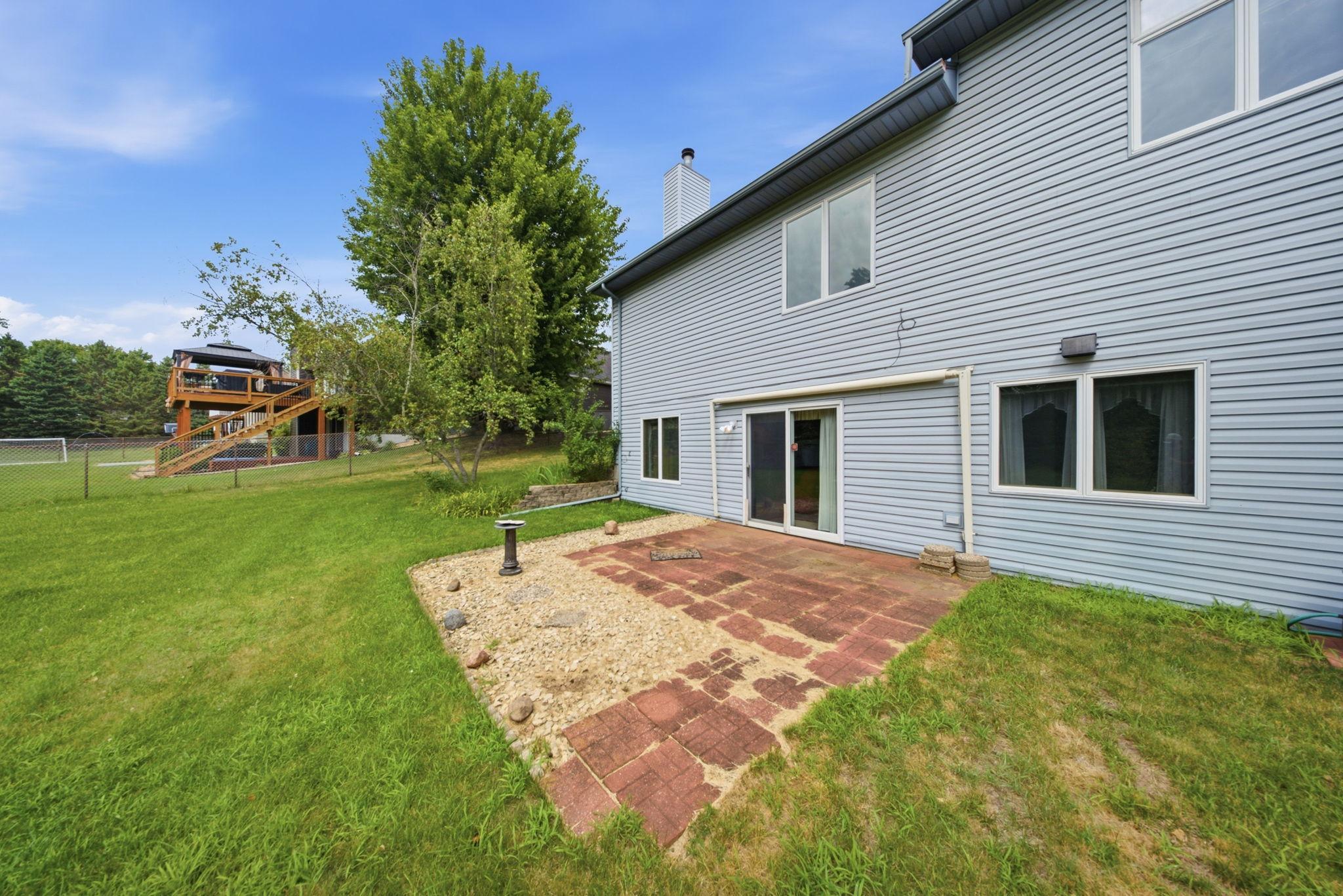 View of Residential at 4852 Hillvale Avenue, Oakdale MN 55128, Oakdale (42 of 42) - Mike Wilen | Minnesota Team Real Estate