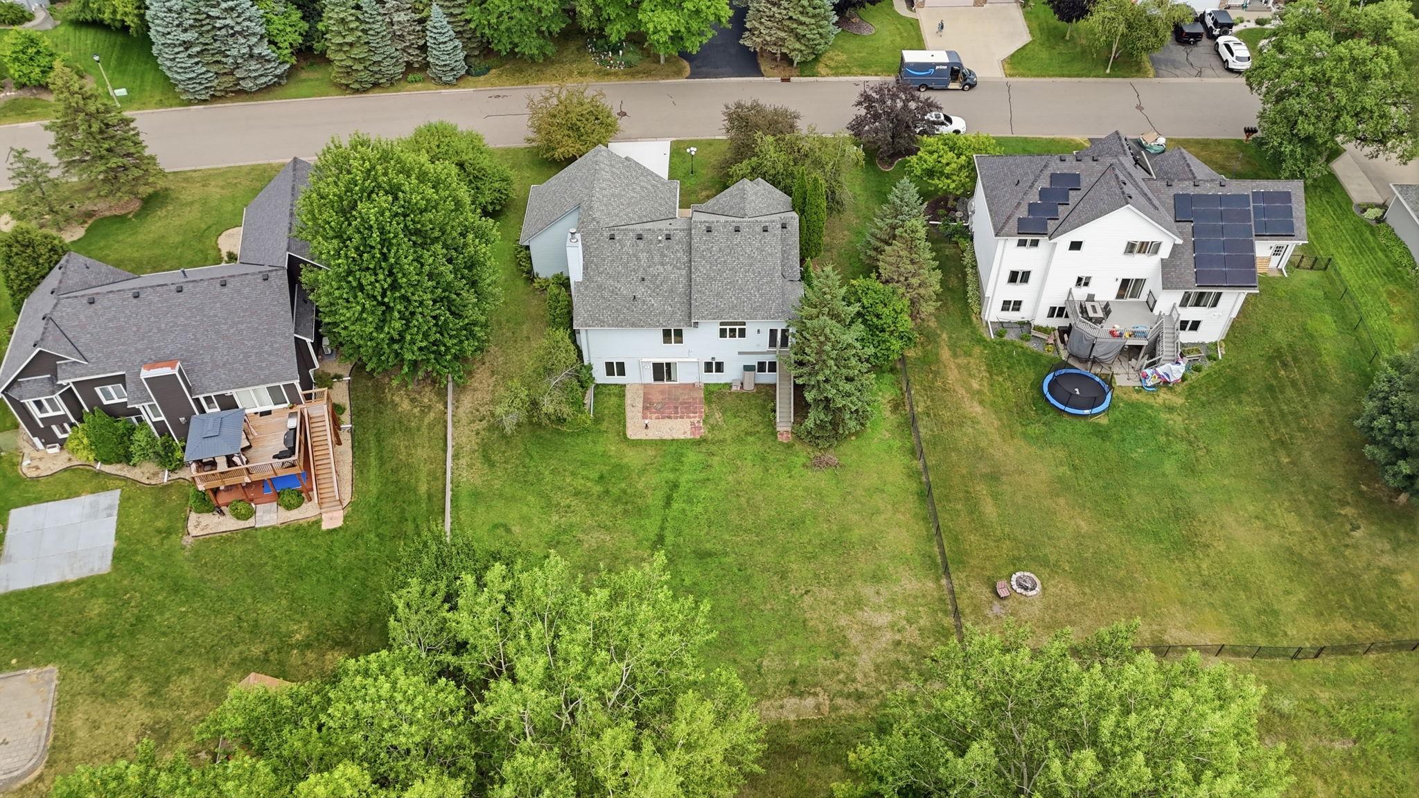 View of Residential at 4852 Hillvale Avenue, Oakdale MN 55128, Oakdale (37 of 42) - Mike Wilen | Minnesota Team Real Estate