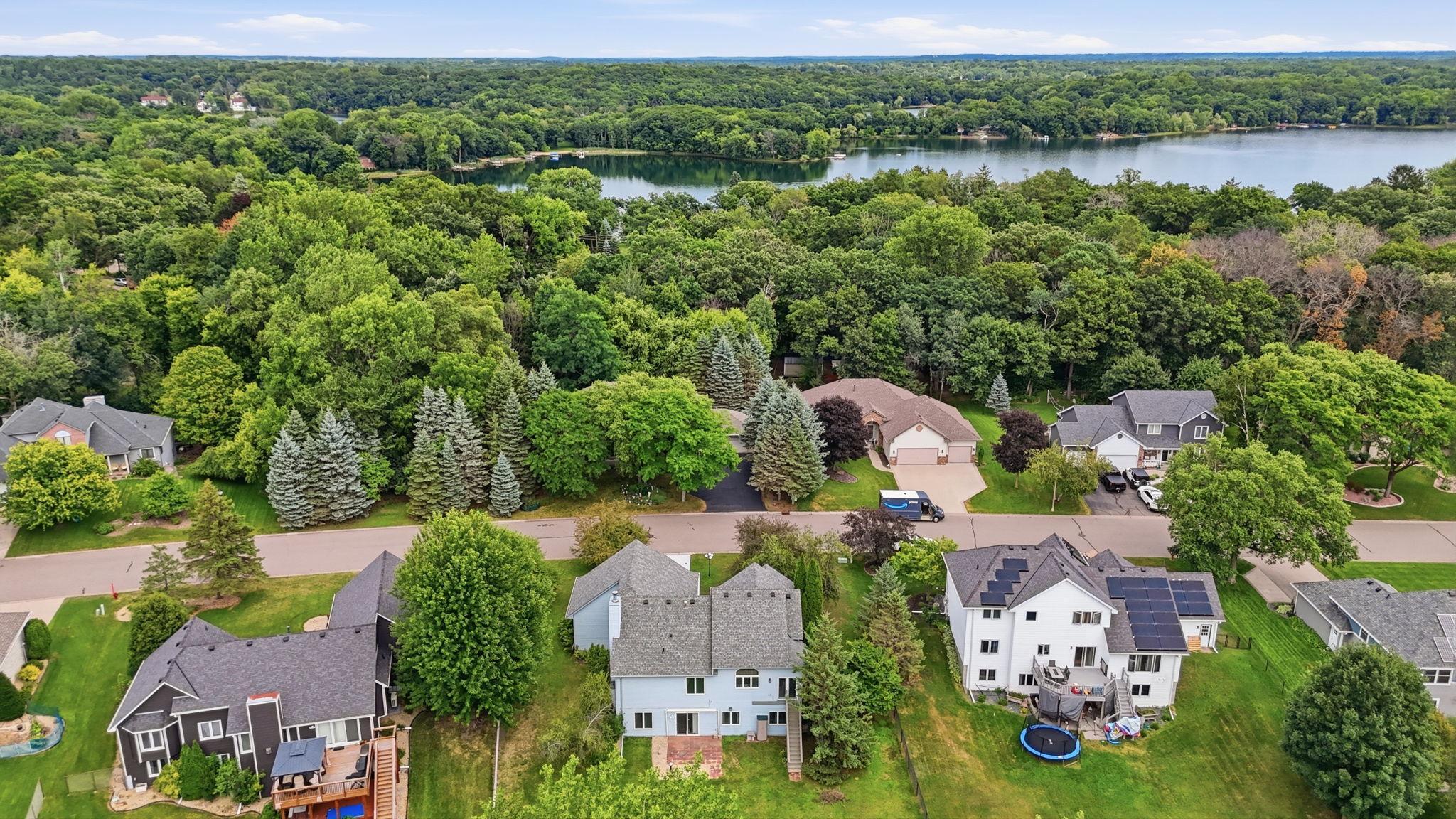 View of Residential at 4852 Hillvale Avenue, Oakdale MN 55128, Oakdale (36 of 42) - Mike Wilen | Minnesota Team Real Estate