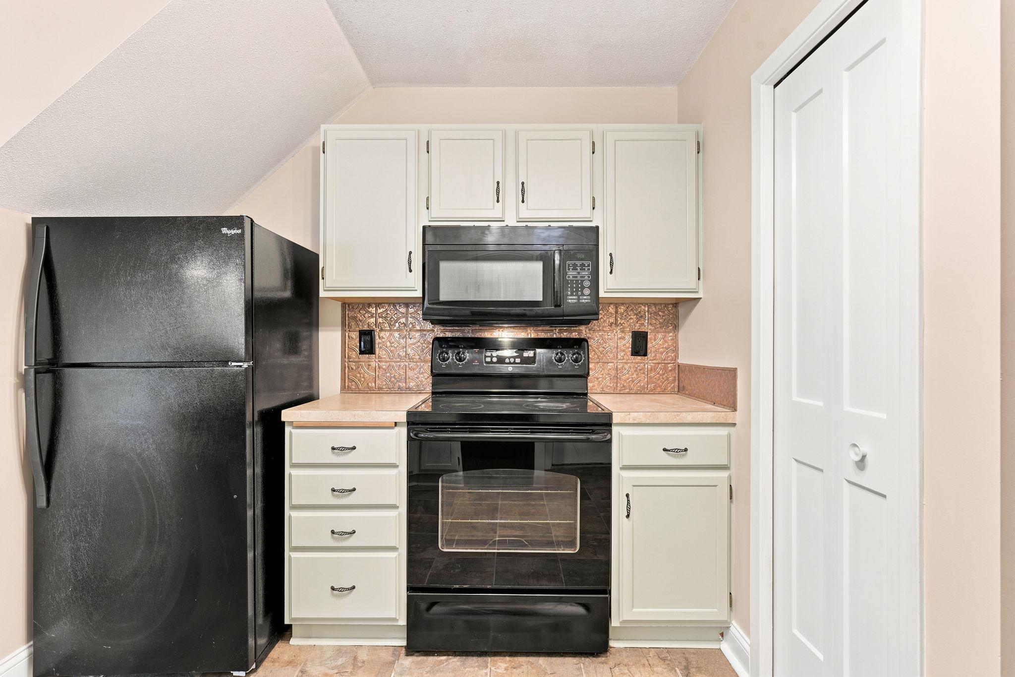 View of Residential at 1770 Donegal Drive #10, Woodbury MN 55125, Woodbury (13 of 24) - Mike Wilen | Minnesota Team Real Estate