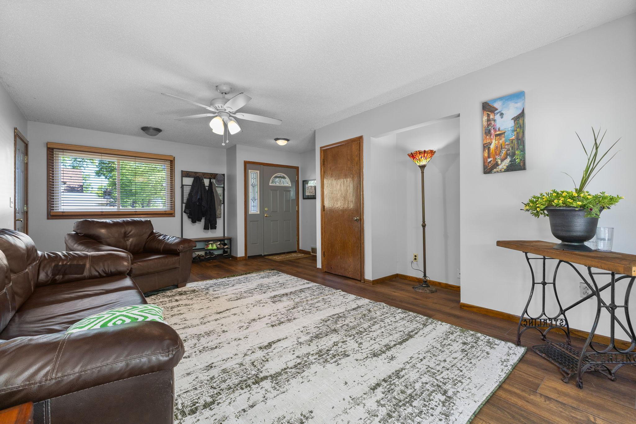 View of Residential at 8555 Medicine Lake Road, Golden Valley MN 55427, Golden Valley (13 of 56) - Mike Wilen | Minnesota Team Real Estate