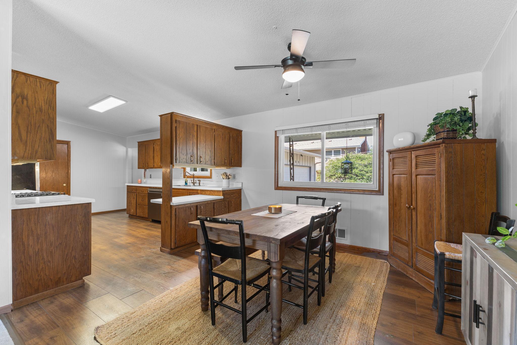 View of Residential at 8555 Medicine Lake Road, Golden Valley MN 55427, Golden Valley (19 of 56) - Mike Wilen | Minnesota Team Real Estate