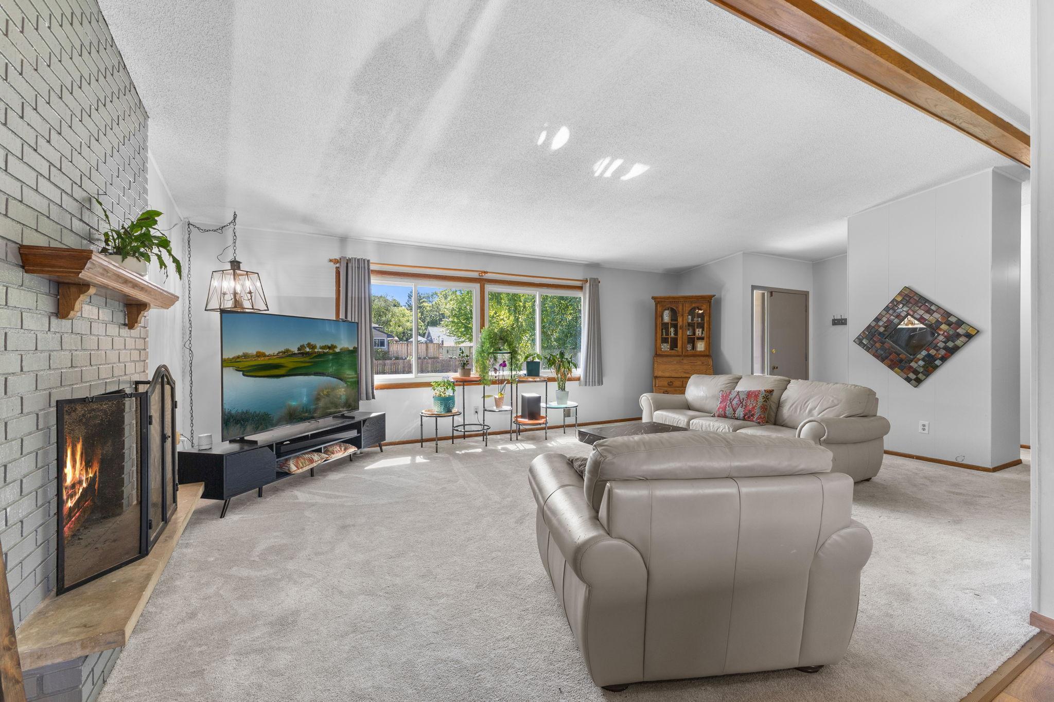 View of Residential at 8555 Medicine Lake Road, Golden Valley MN 55427, Golden Valley (29 of 56) - Mike Wilen | Minnesota Team Real Estate