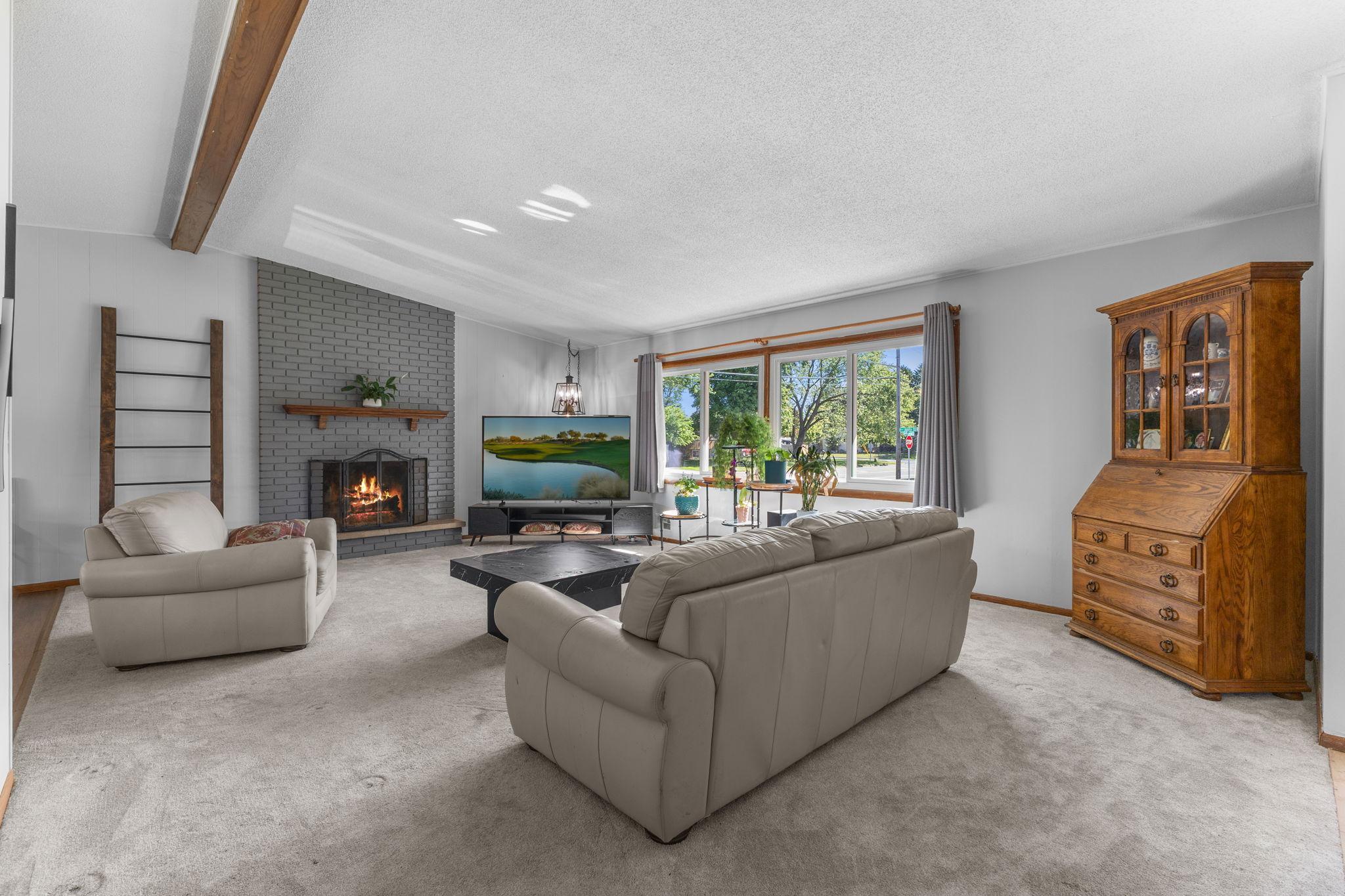 View of Residential at 8555 Medicine Lake Road, Golden Valley MN 55427, Golden Valley (31 of 56) - Mike Wilen | Minnesota Team Real Estate
