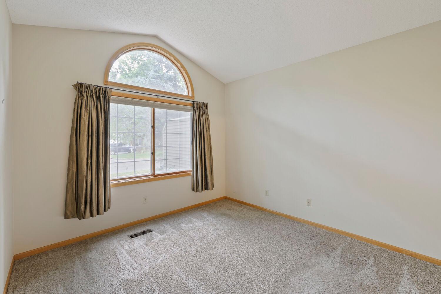 View of Residential at 539 Lovell Avenue, Roseville MN 55113, Roseville (20 of 28) - Mike Wilen | Minnesota Team Real Estate