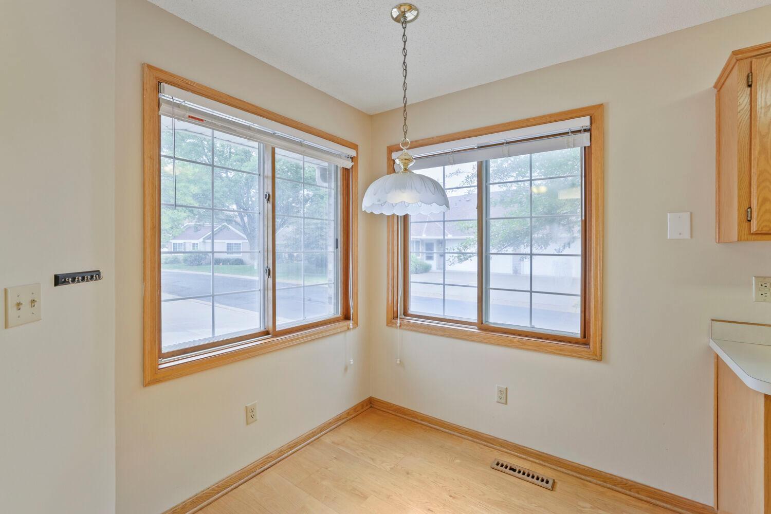 View of Residential at 539 Lovell Avenue, Roseville MN 55113, Roseville (8 of 28) - Mike Wilen | Minnesota Team Real Estate