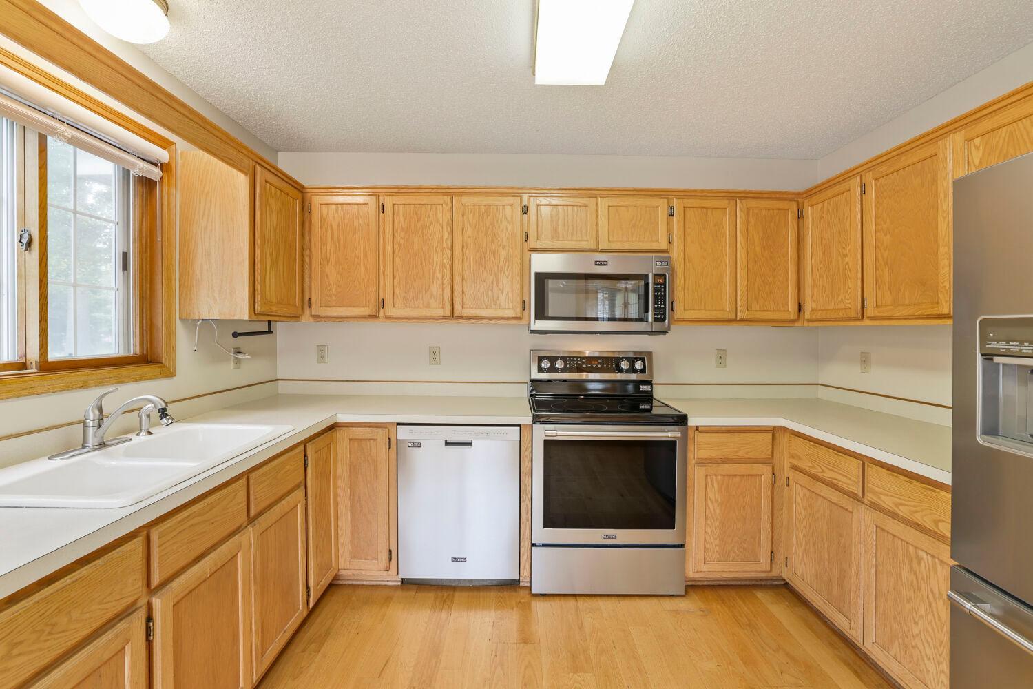 View of Residential at 539 Lovell Avenue, Roseville MN 55113, Roseville (5 of 28) - Mike Wilen | Minnesota Team Real Estate