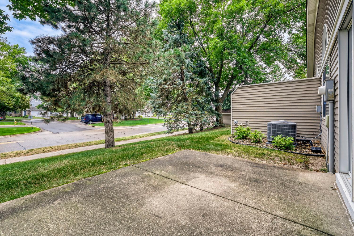 View of Residential at 539 Lovell Avenue, Roseville MN 55113, Roseville (27 of 28) - Mike Wilen | Minnesota Team Real Estate