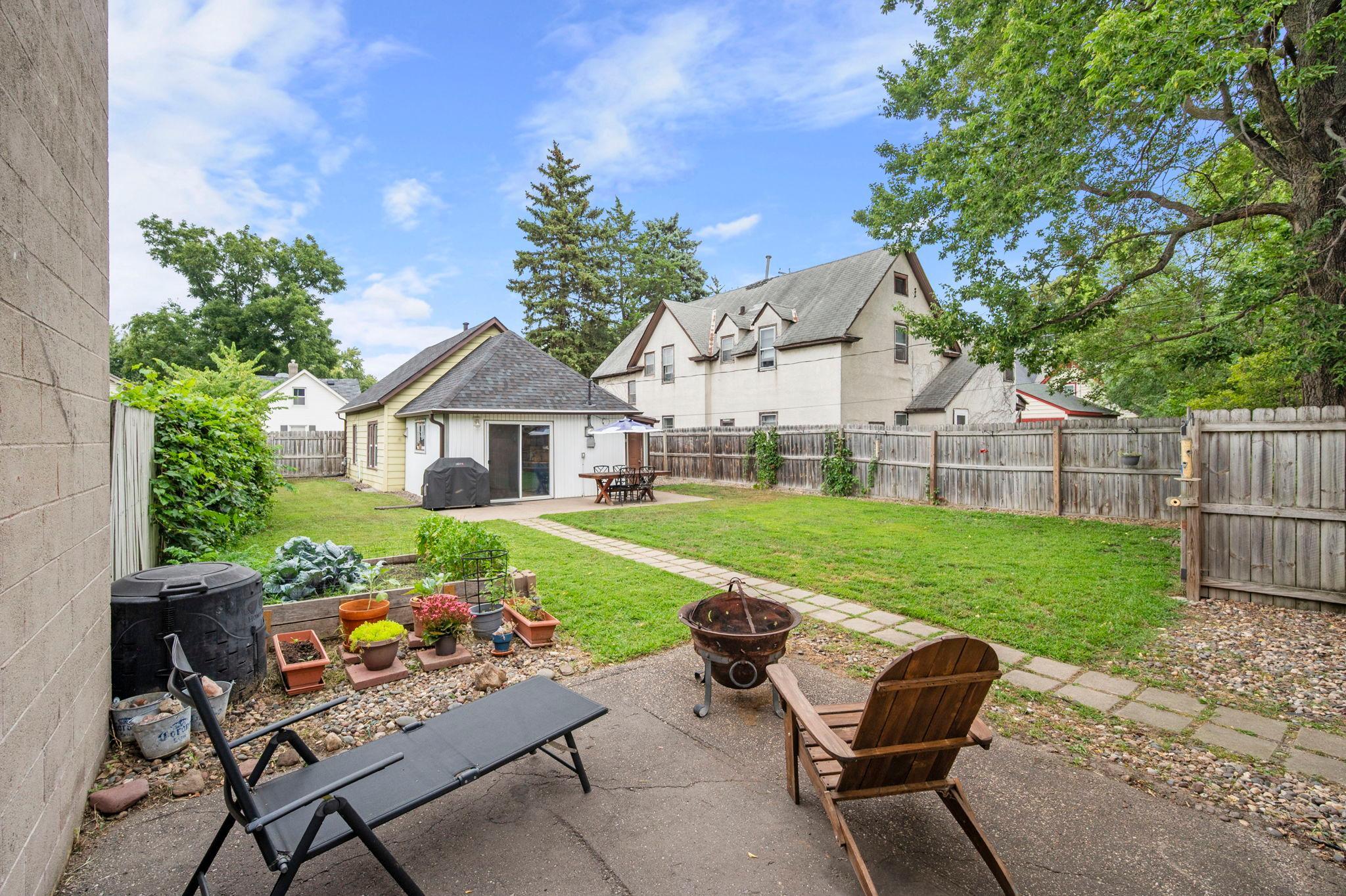 View of Residential at 1404 12th Avenue, Minneapolis MN 55413, Minneapolis (22 of 32) - Mike Wilen | Minnesota Team Real Estate