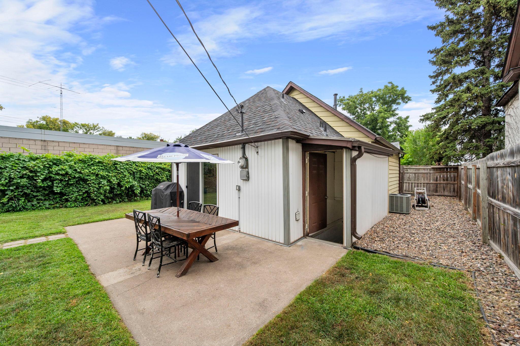 View of Residential at 1404 12th Avenue, Minneapolis MN 55413, Minneapolis (19 of 32) - Mike Wilen | Minnesota Team Real Estate