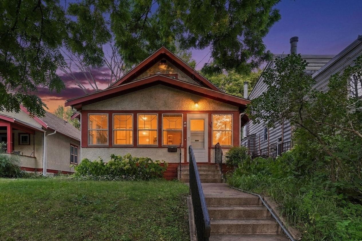 View of Residential at 20 Melbourne Avenue, Minneapolis MN 55414, Minneapolis - Mike Wilen | Minnesota Team Real Estate