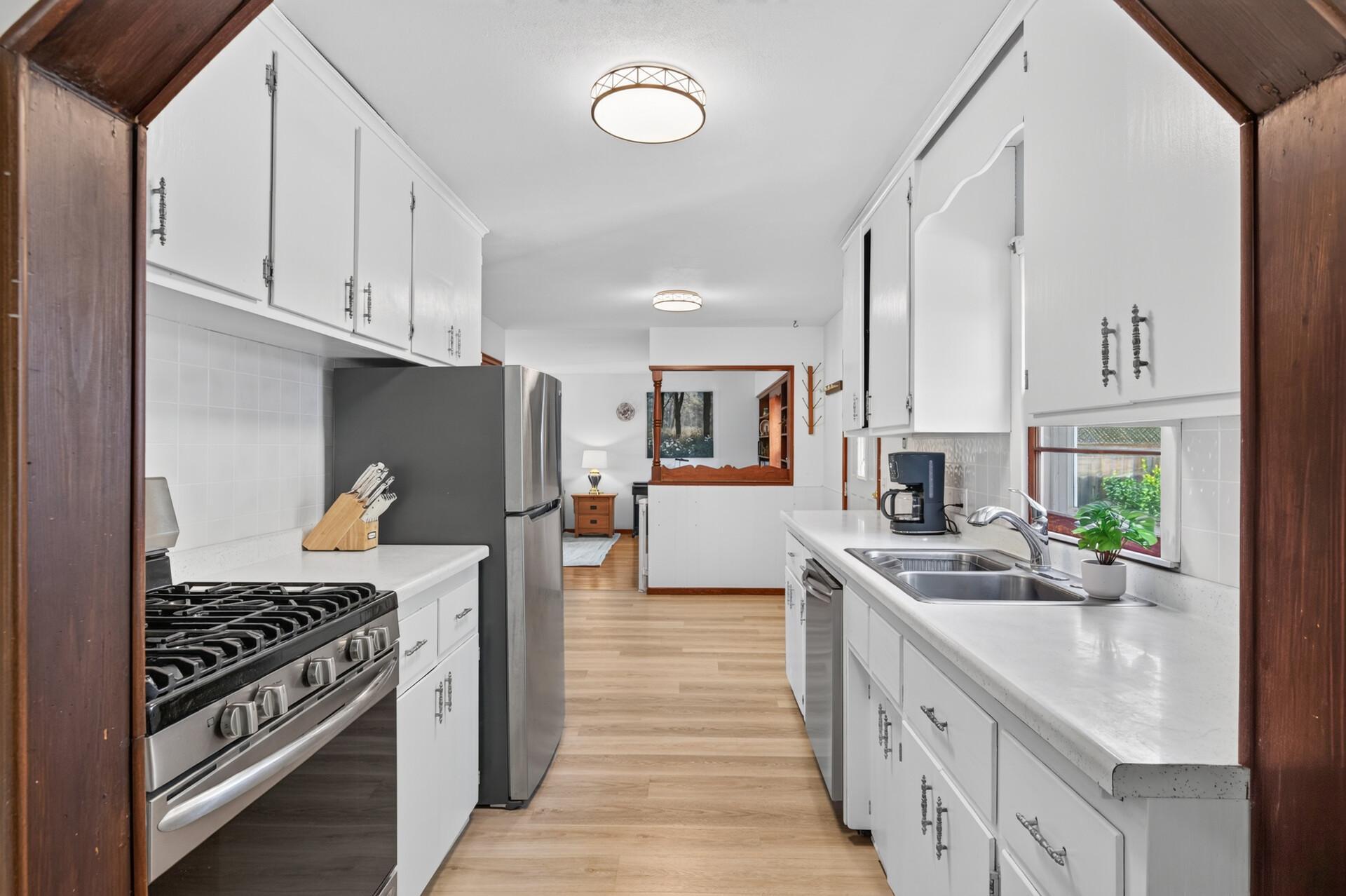 View of Residential at 8326 Glenbrook Avenue, Cottage Grove MN 55016, Cottage Grove (12 of 48) - Mike Wilen | Minnesota Team Real Estate