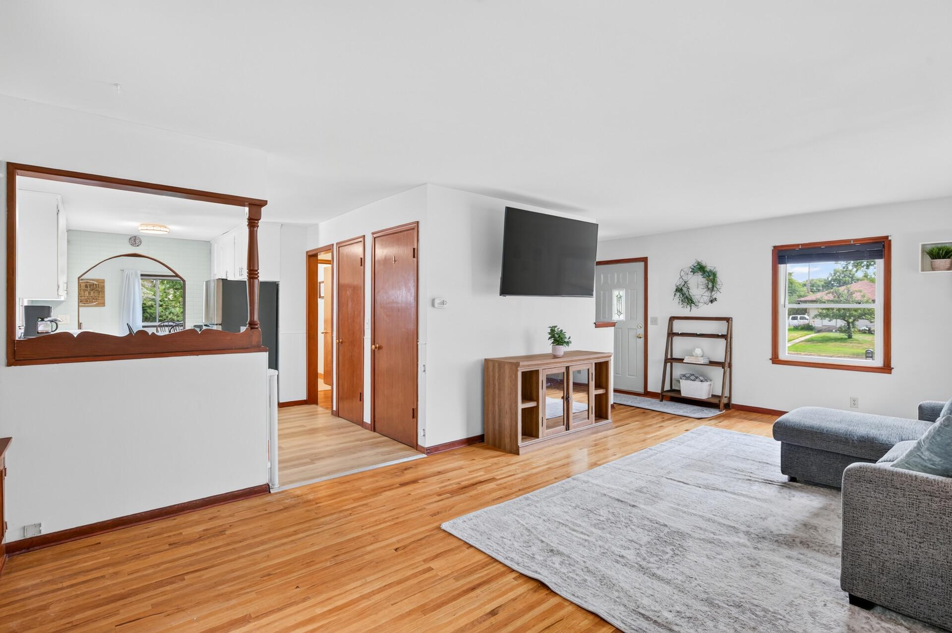 View of Residential at 8326 Glenbrook Avenue, Cottage Grove MN 55016, Cottage Grove (9 of 48) - Mike Wilen | Minnesota Team Real Estate