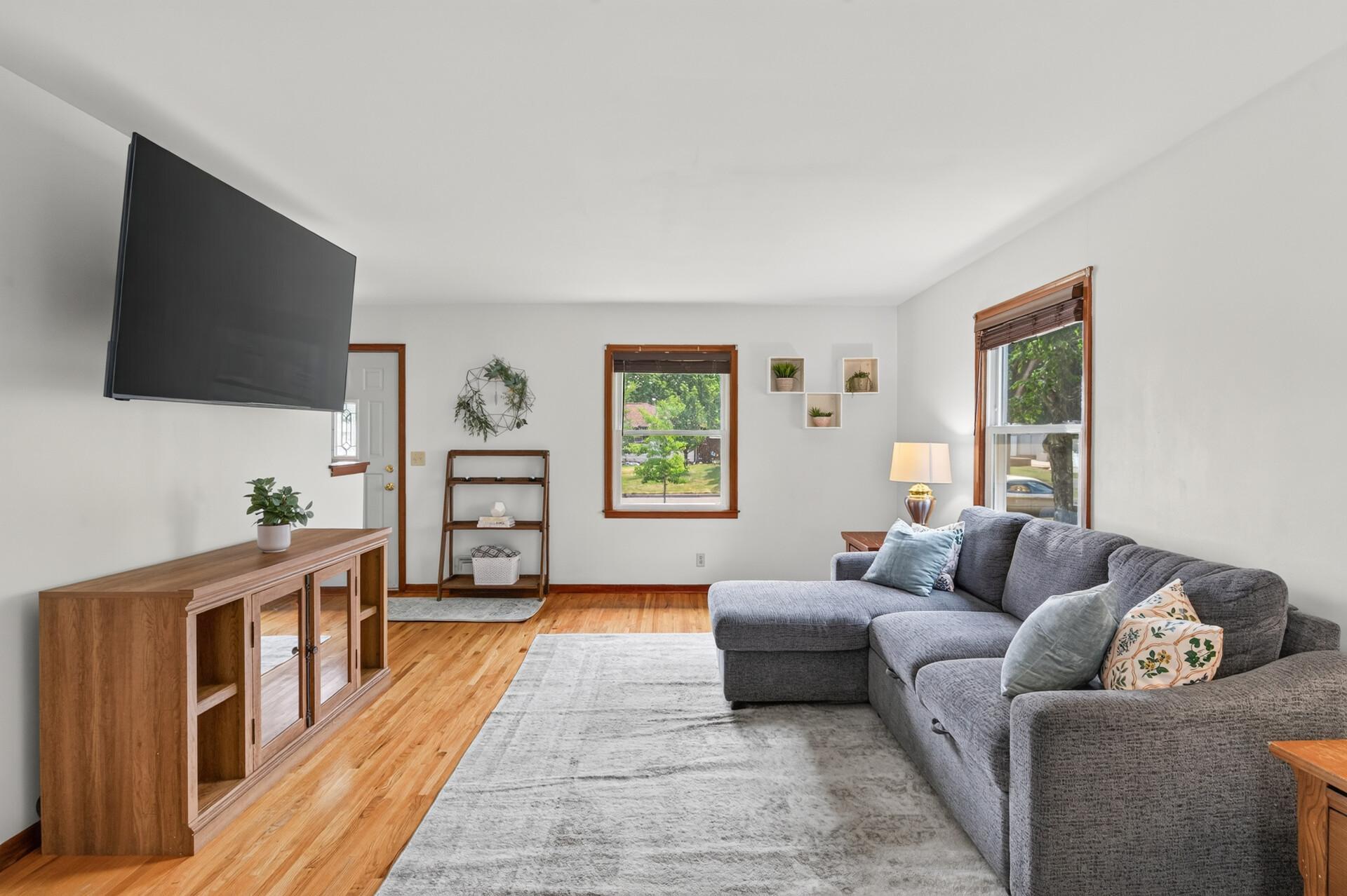 View of Residential at 8326 Glenbrook Avenue, Cottage Grove MN 55016, Cottage Grove (7 of 48) - Mike Wilen | Minnesota Team Real Estate