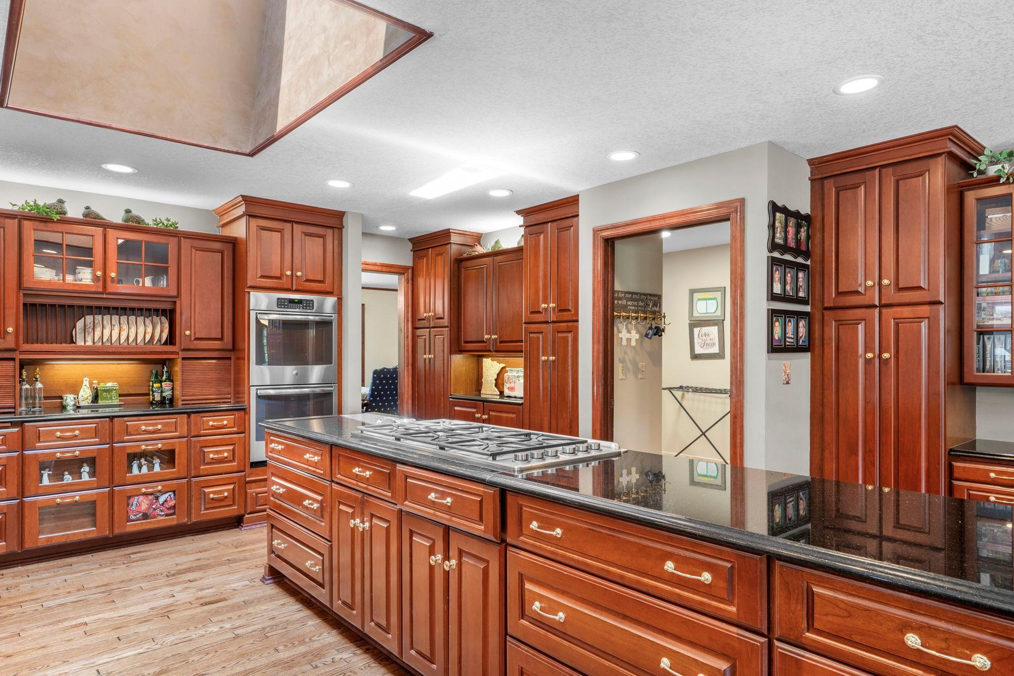 View of Residential at 6191 Crackleberry Trail, Woodbury MN 55129, Woodbury (22 of 81) - Mike Wilen | Minnesota Team Real Estate