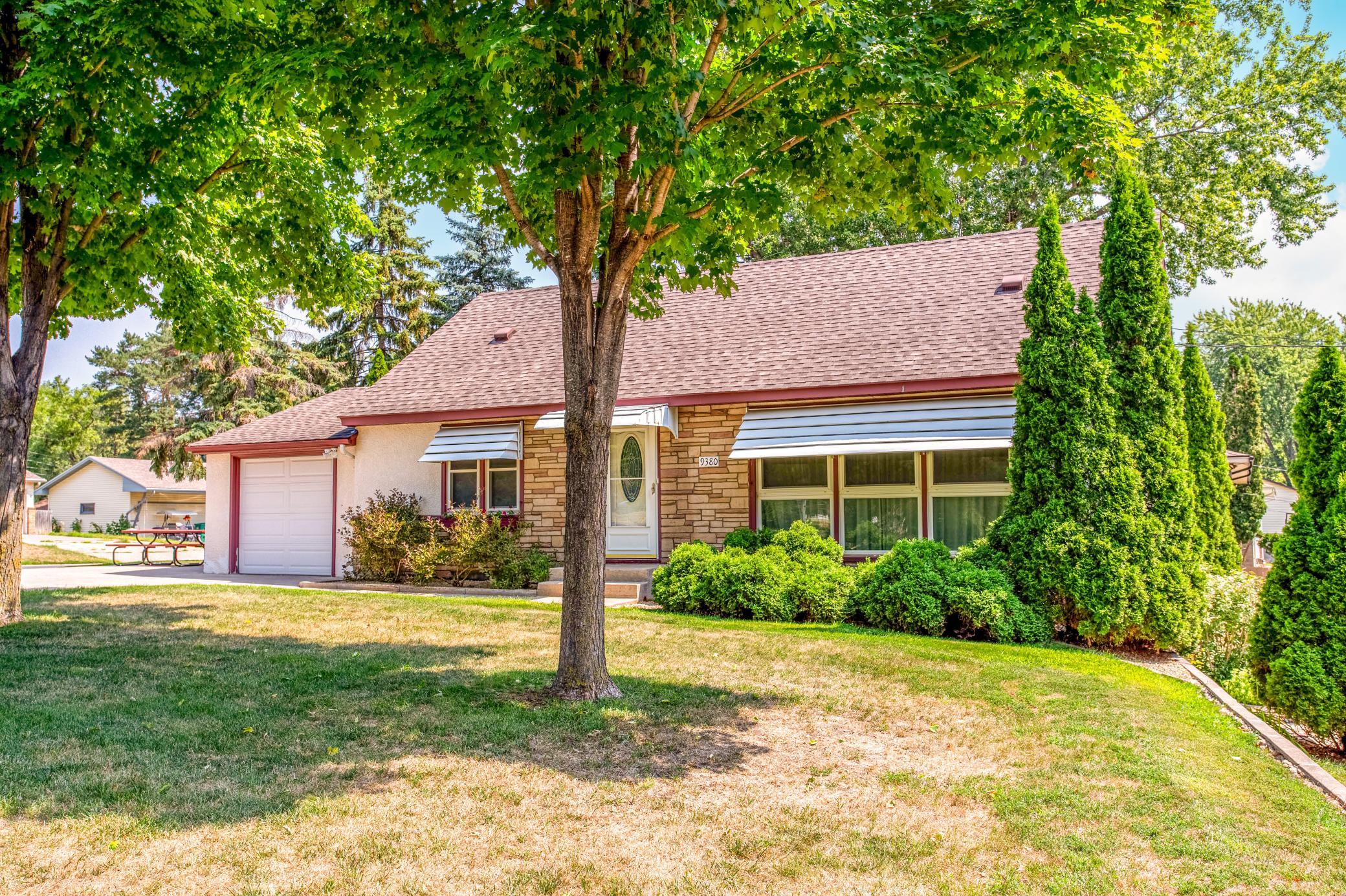 View of Residential at 9380 Revere Lane, Maple Grove MN 55369, Maple Grove (41 of 42) - Mike Wilen | Minnesota Team Real Estate