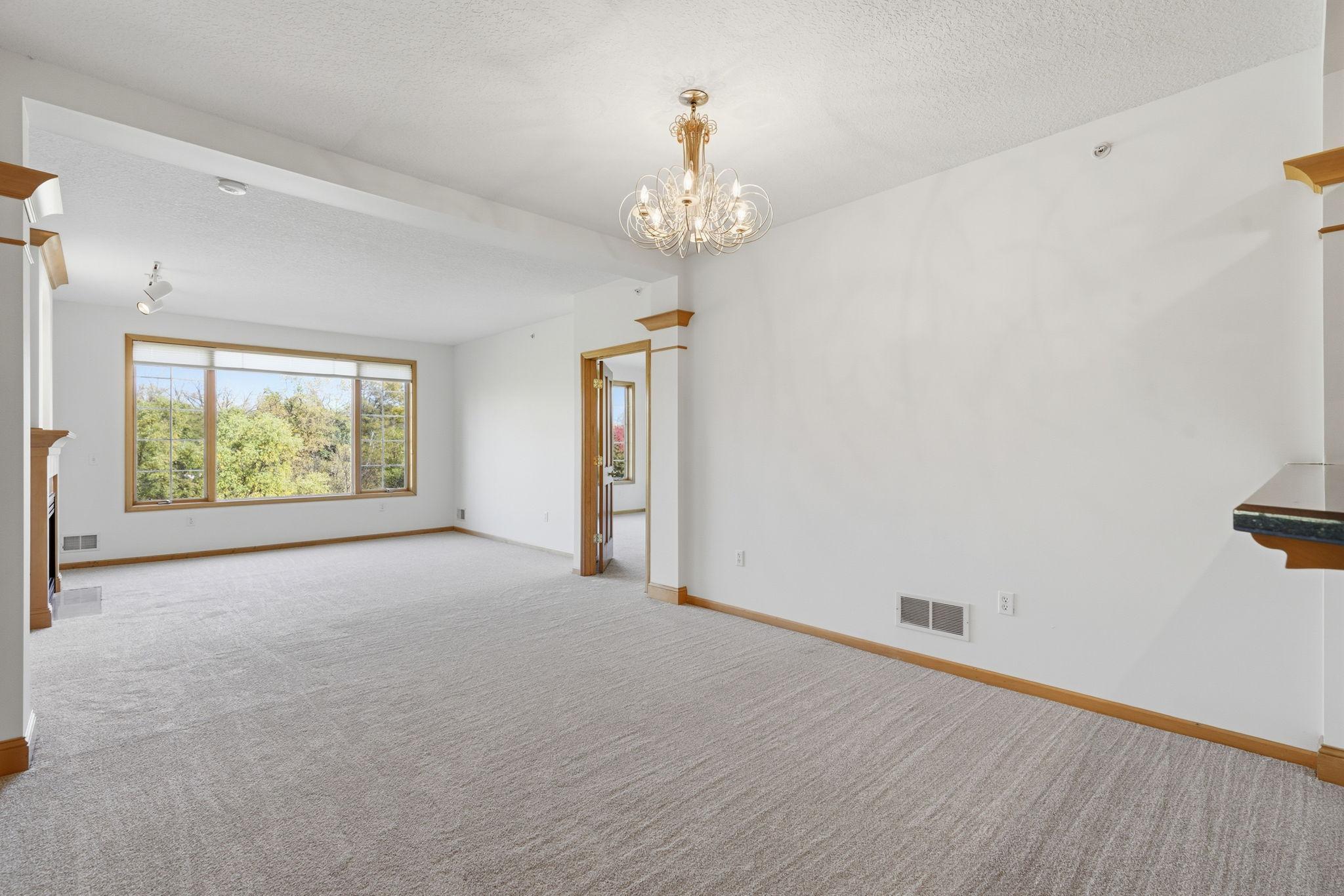 View of Residential at 11460 Fairfield Road #303, Minnetonka MN 55305, Minnetonka (7 of 40) - Mike Wilen | Minnesota Team Real Estate