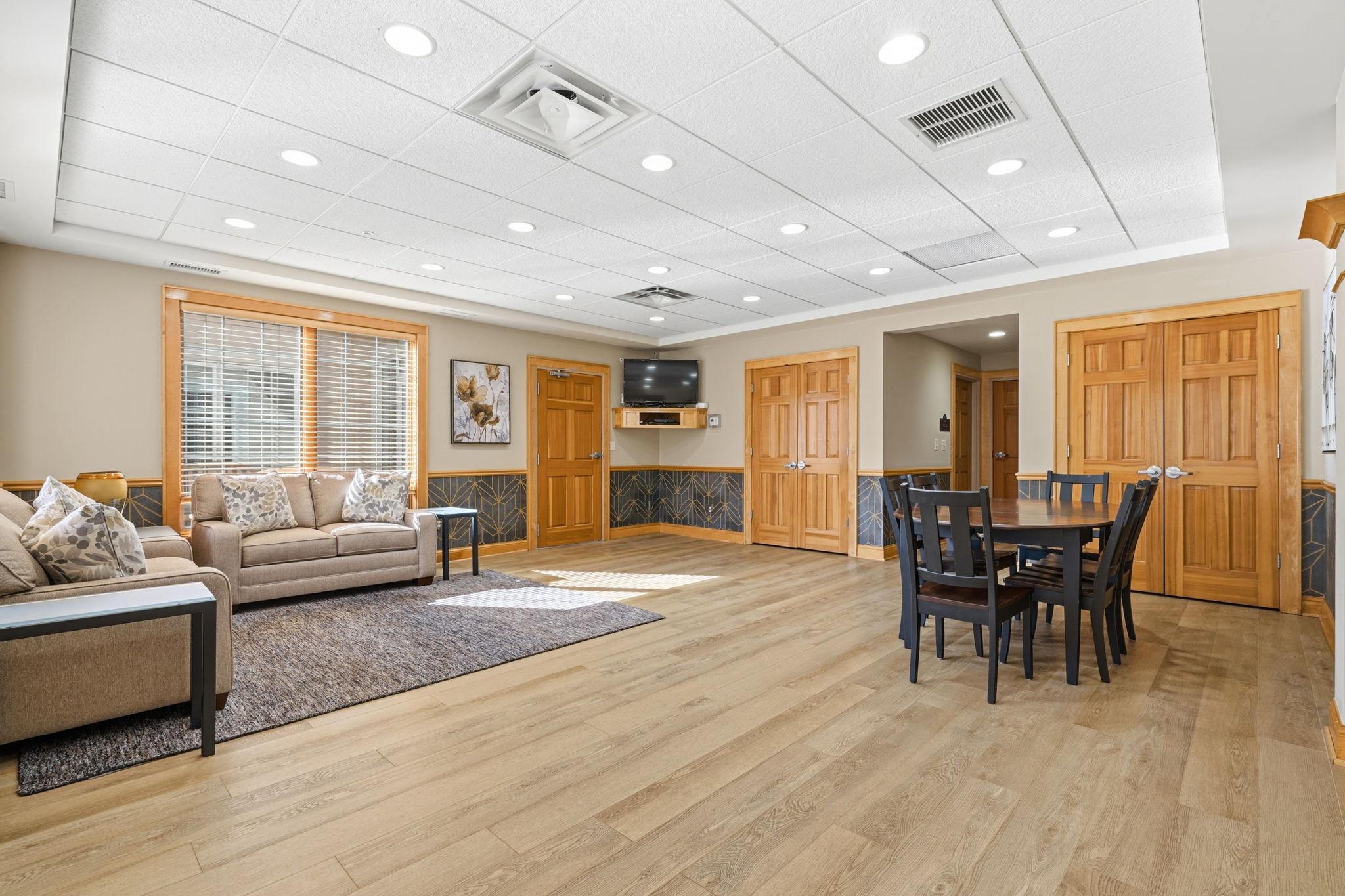 View of Residential at 11460 Fairfield Road #303, Minnetonka MN 55305, Minnetonka (31 of 40) - Mike Wilen | Minnesota Team Real Estate