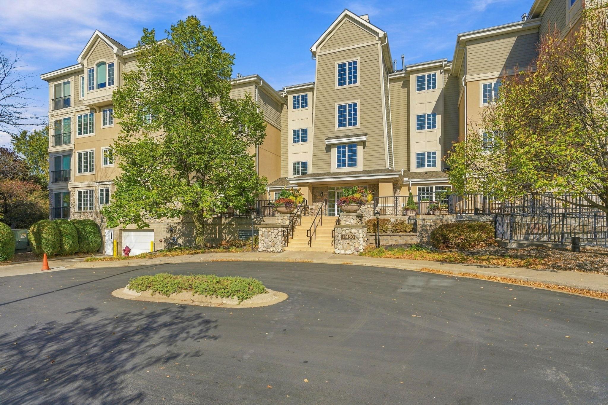 View of Residential at 11460 Fairfield Road #303, Minnetonka MN 55305, Minnetonka (40 of 40) - Mike Wilen | Minnesota Team Real Estate
