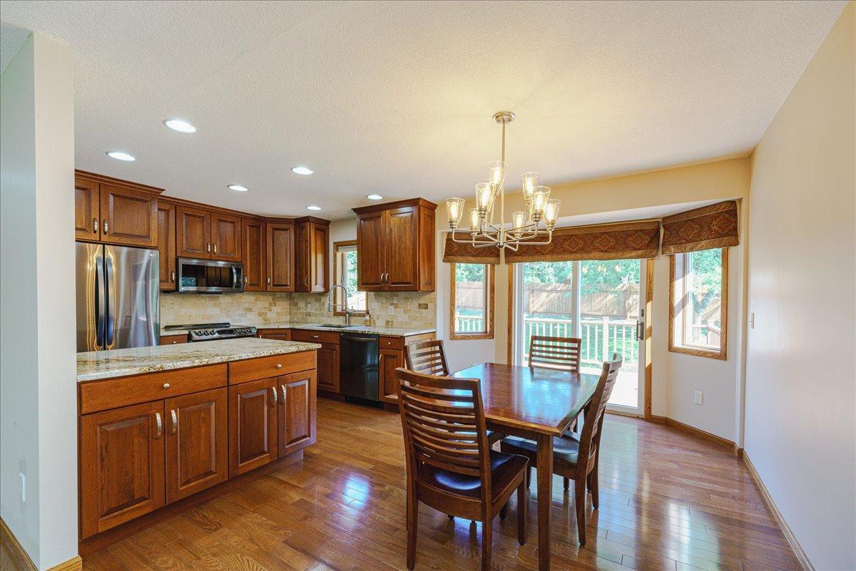 View of Residential at 1100 158th Street, Burnsville MN 55306, Burnsville (6 of 48) - Mike Wilen | Minnesota Team Real Estate