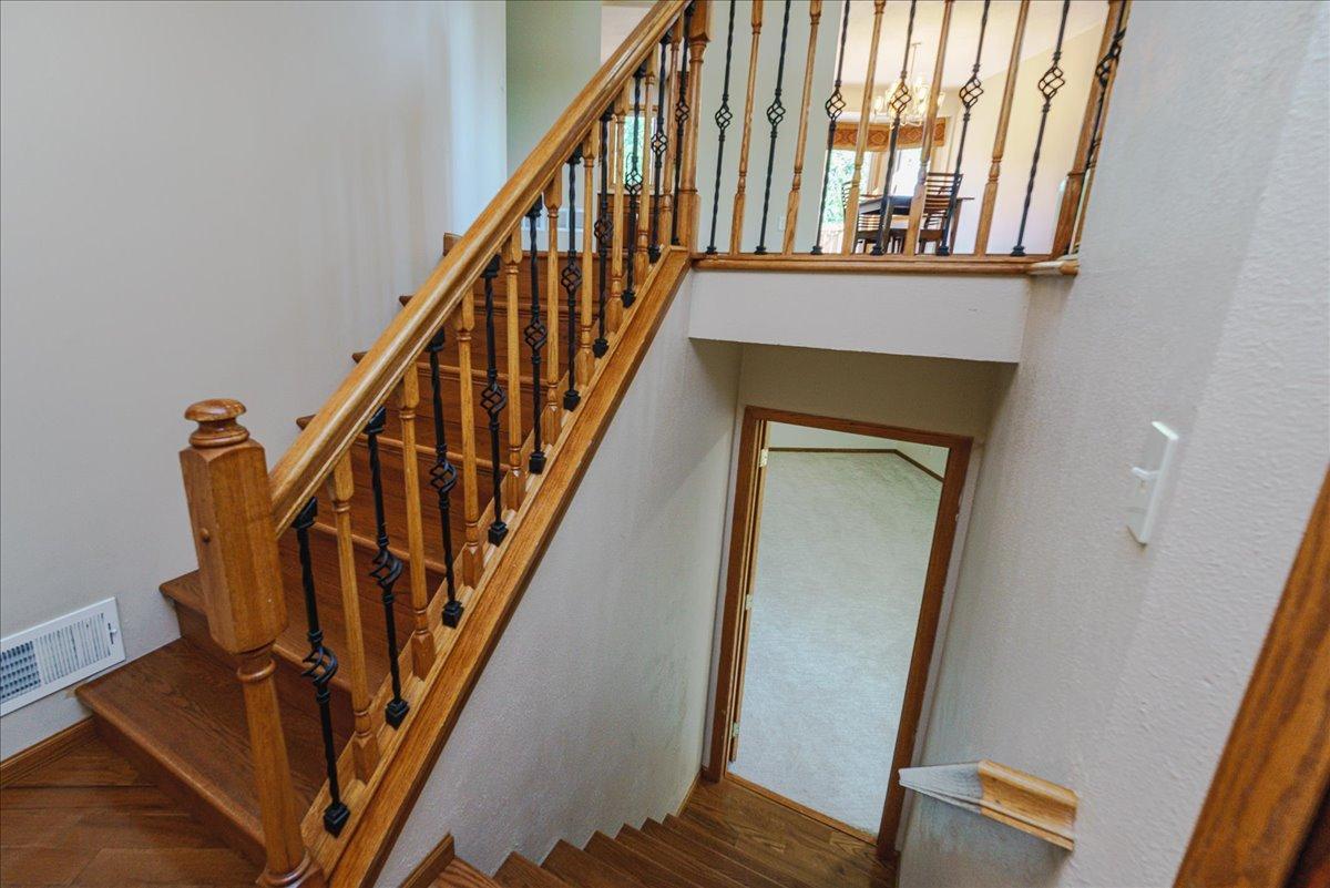 View of Residential at 1100 158th Street, Burnsville MN 55306, Burnsville (36 of 48) - Mike Wilen | Minnesota Team Real Estate
