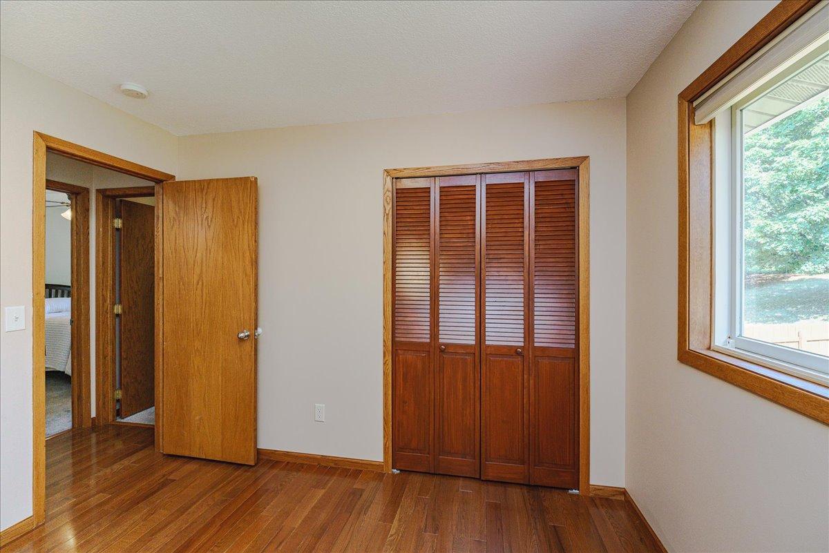 View of Residential at 1100 158th Street, Burnsville MN 55306, Burnsville (35 of 48) - Mike Wilen | Minnesota Team Real Estate