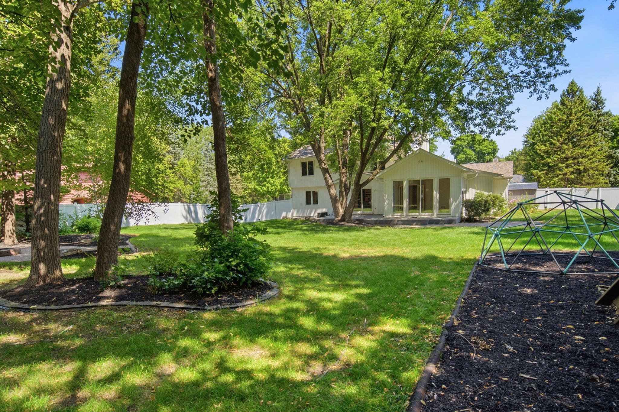 View of Residential at 7610 Heritage Road, Eden Prairie MN 55346, Eden Prairie (79 of 89) - Mike Wilen | Minnesota Team Real Estate
