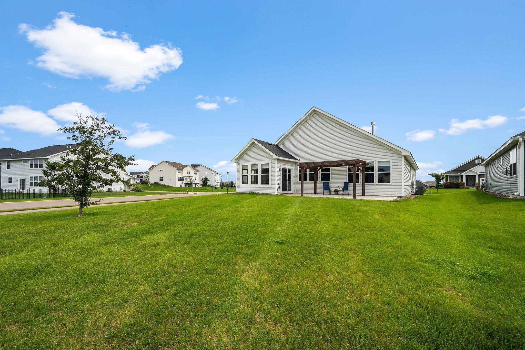 View of Residential at 8388 Yearling Drive, Woodbury MN 55129, Woodbury (21 of 23) - Mike Wilen | Minnesota Team Real Estate