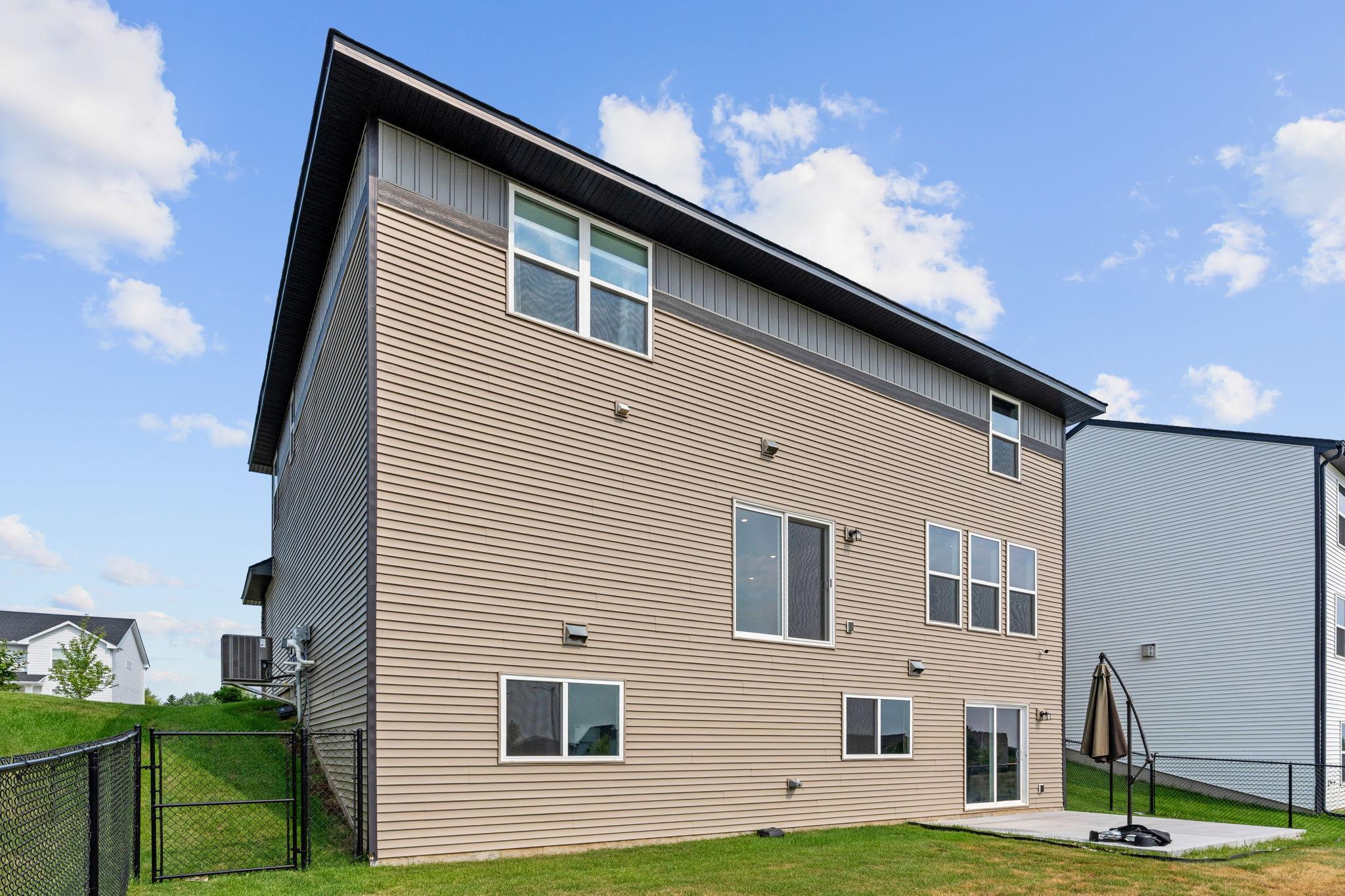 View of Residential at 8813 Periwinkle Boulevard, Woodbury MN 55129, Woodbury (56 of 63) - Mike Wilen | Minnesota Team Real Estate
