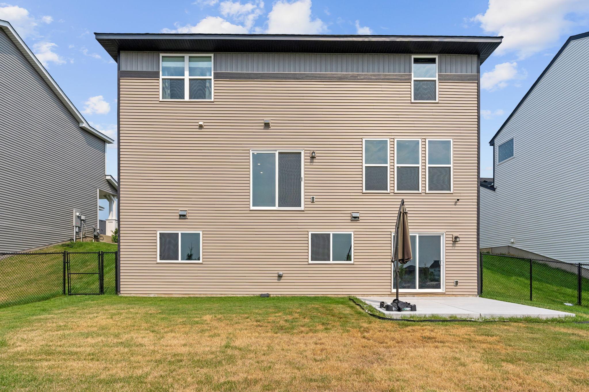 View of Residential at 8813 Periwinkle Boulevard, Woodbury MN 55129, Woodbury (54 of 63) - Mike Wilen | Minnesota Team Real Estate