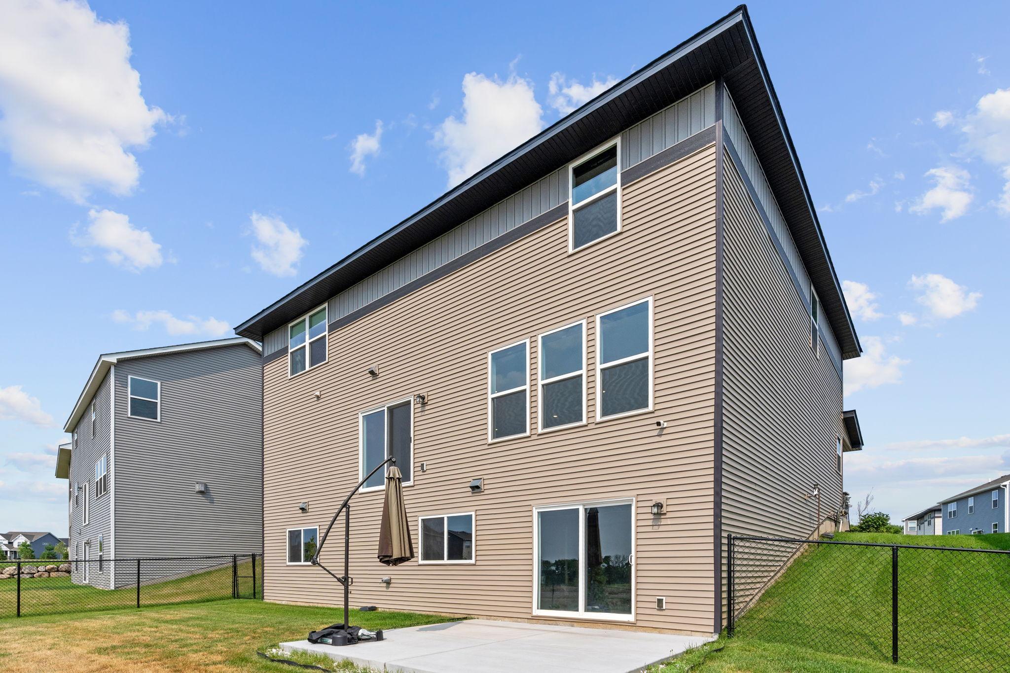 View of Residential at 8813 Periwinkle Boulevard, Woodbury MN 55129, Woodbury (5 of 63) - Mike Wilen | Minnesota Team Real Estate