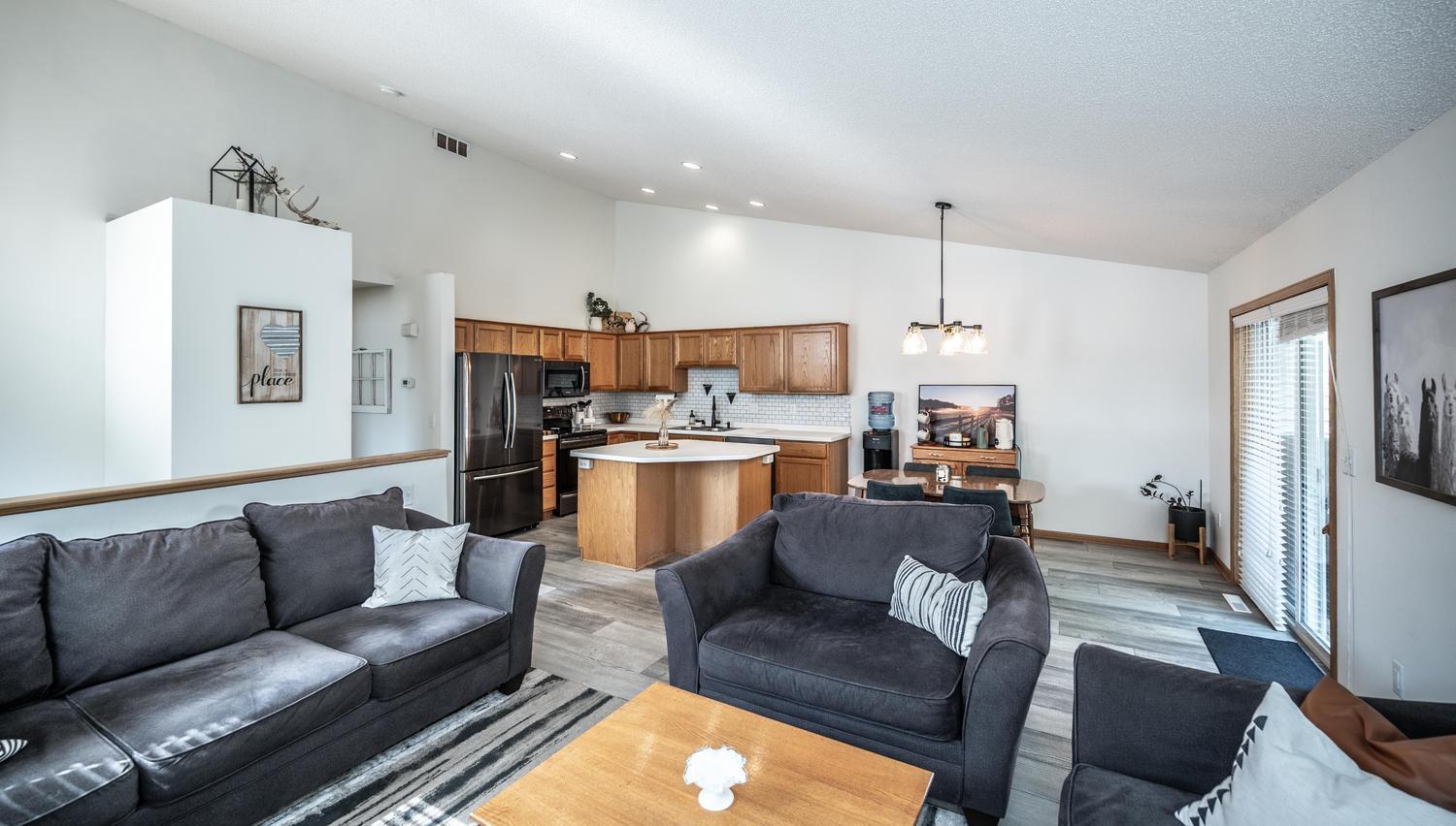 View of Residential at 8379 143rd Street, Apple Valley MN 55124, Apple Valley (9 of 26) - Mike Wilen | Minnesota Team Real Estate