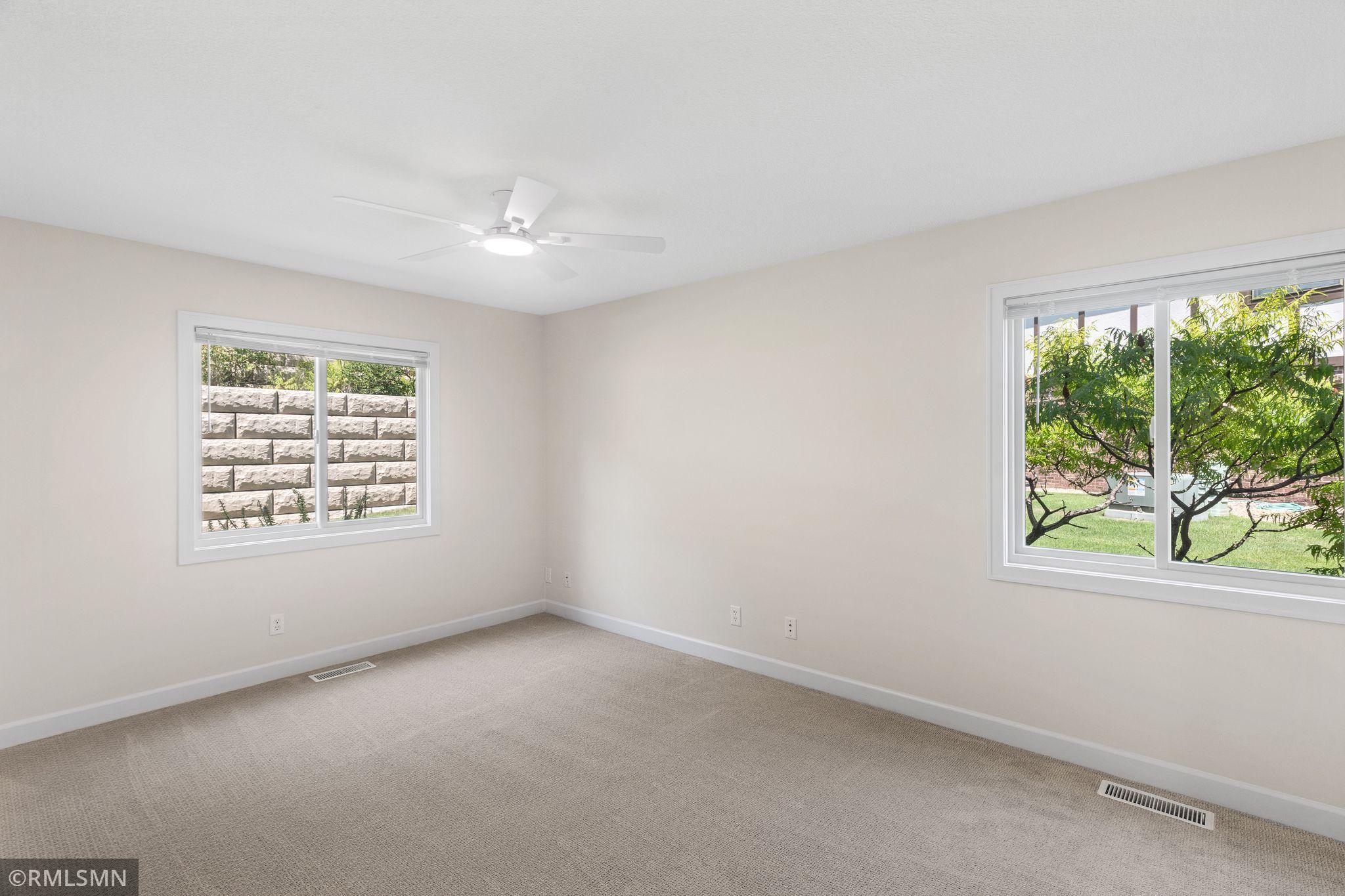 View of Residential at 5237 Balmoral Lane, Bloomington MN 55437, Bloomington (13 of 23) - Mike Wilen | Minnesota Team Real Estate