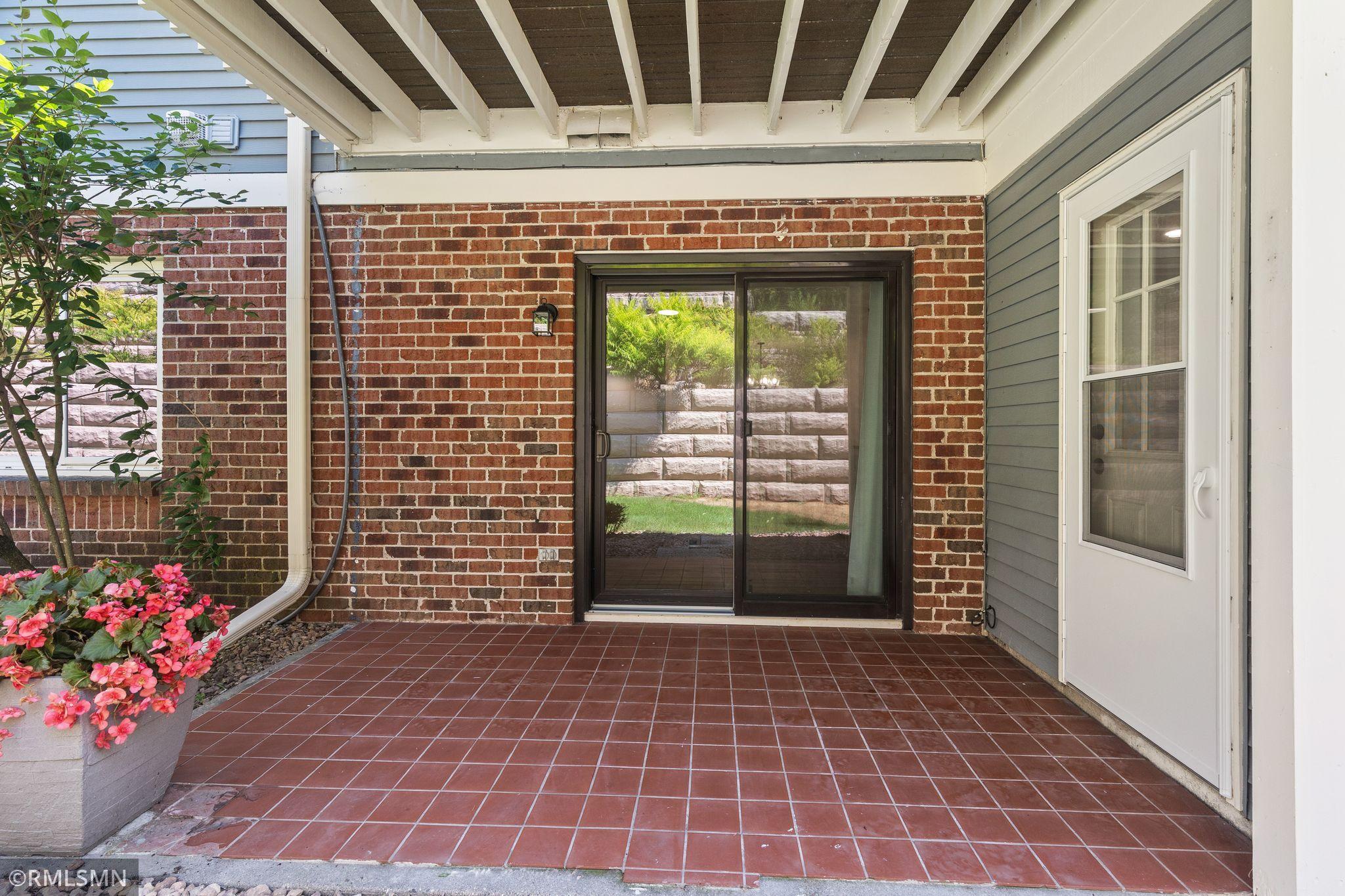 View of Residential at 5237 Balmoral Lane, Bloomington MN 55437, Bloomington (21 of 23) - Mike Wilen | Minnesota Team Real Estate