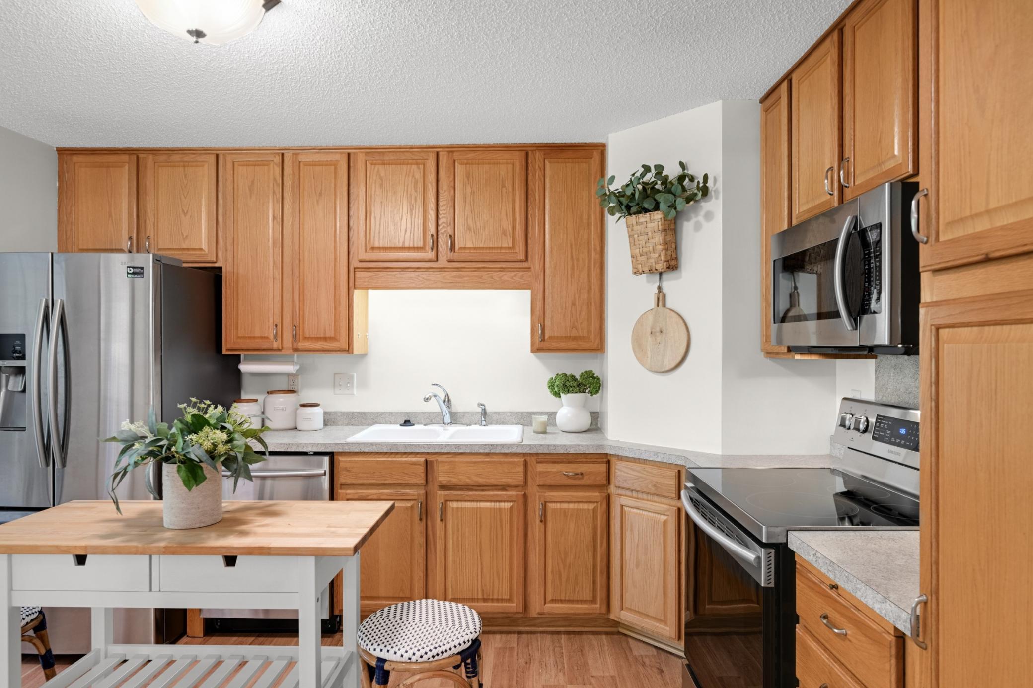 View of Residential at 18400 Euclid Street #357, Farmington MN 55024, Farmington (8 of 23) - Mike Wilen | Minnesota Team Real Estate