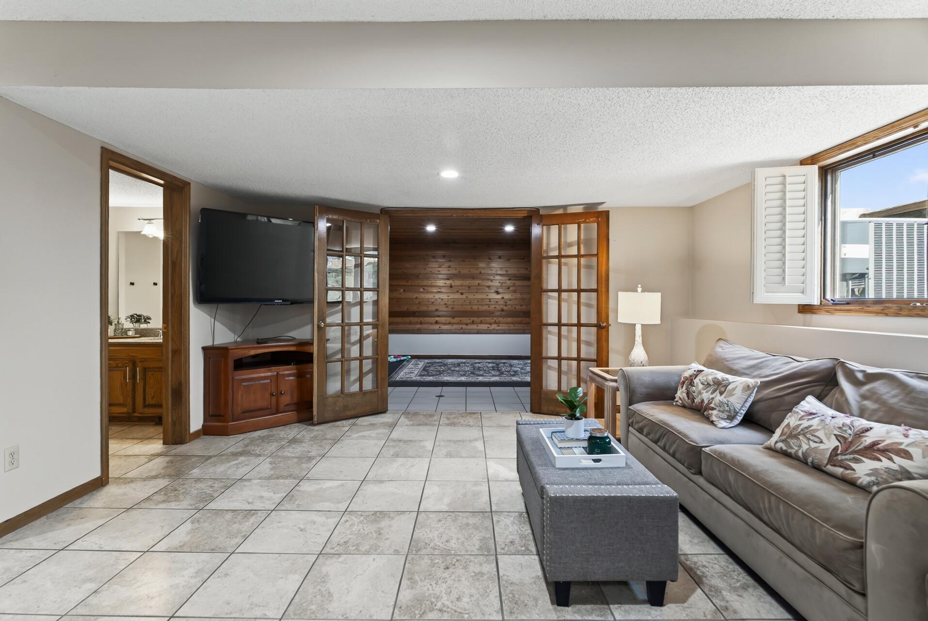 View of Residential at 71 Marcin Hill, Burnsville MN 55337, Burnsville (39 of 56) - Mike Wilen | Minnesota Team Real Estate