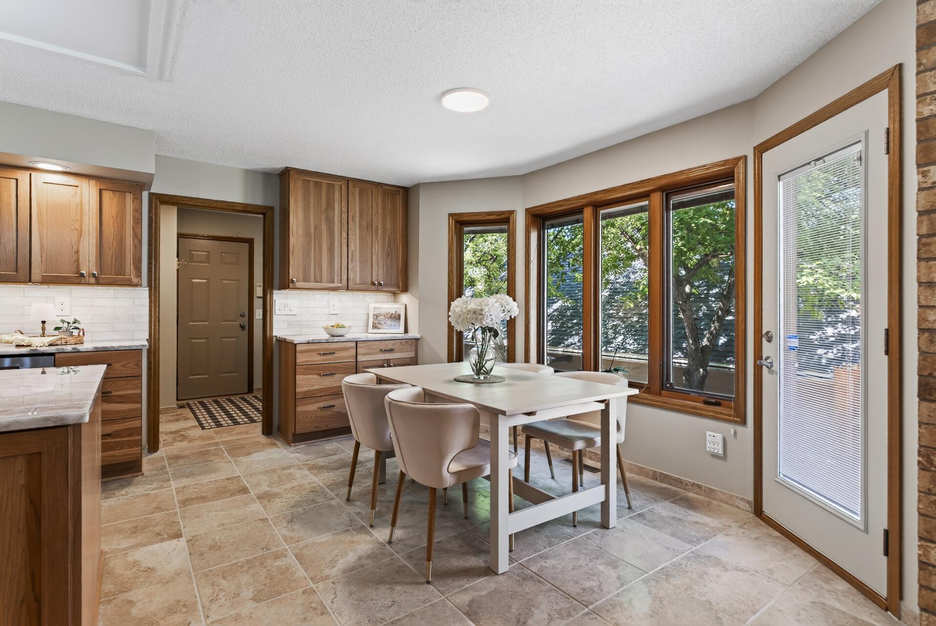 View of Residential at 71 Marcin Hill, Burnsville MN 55337, Burnsville (20 of 56) - Mike Wilen | Minnesota Team Real Estate