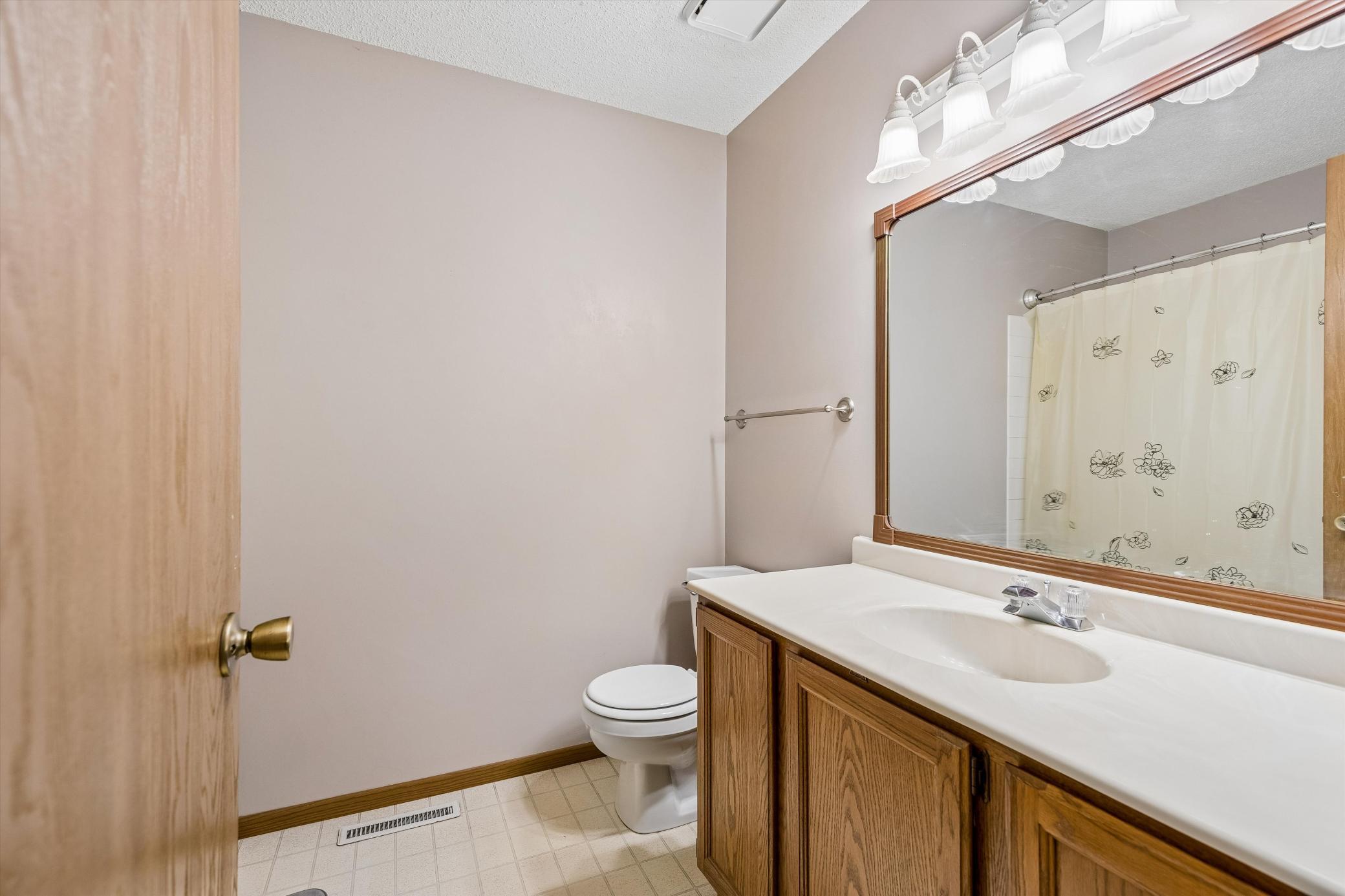 View of Residential at 12616 University Avenue, Coon Rapids MN 55448, Coon Rapids (15 of 19) - Mike Wilen | Minnesota Team Real Estate
