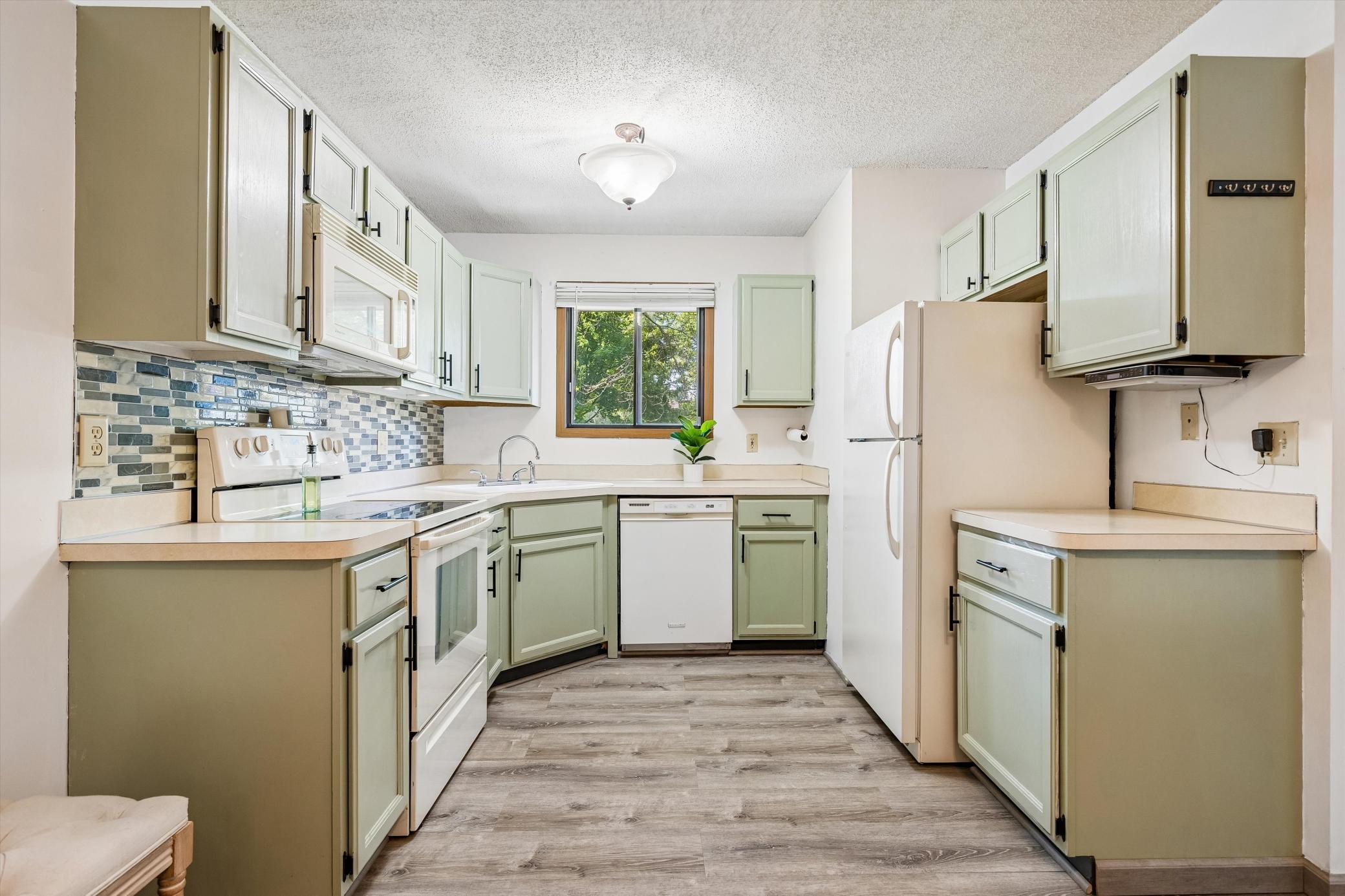 View of Residential at 12616 University Avenue, Coon Rapids MN 55448, Coon Rapids (8 of 19) - Mike Wilen | Minnesota Team Real Estate