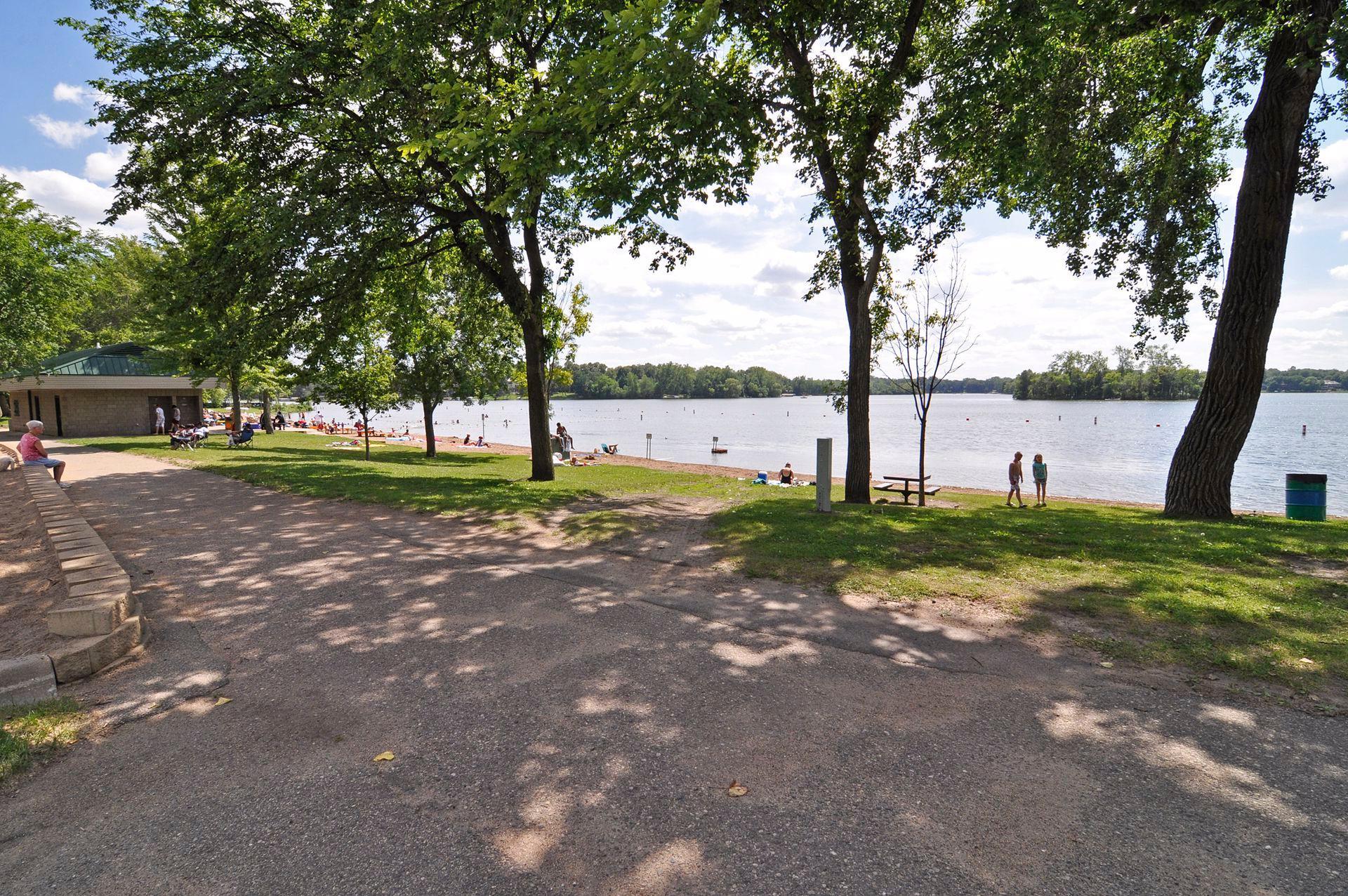 View of Residential at 16015 Oak Shore Drive, Lakeville MN 55044, Lakeville (77 of 83) - Mike Wilen | Minnesota Team Real Estate