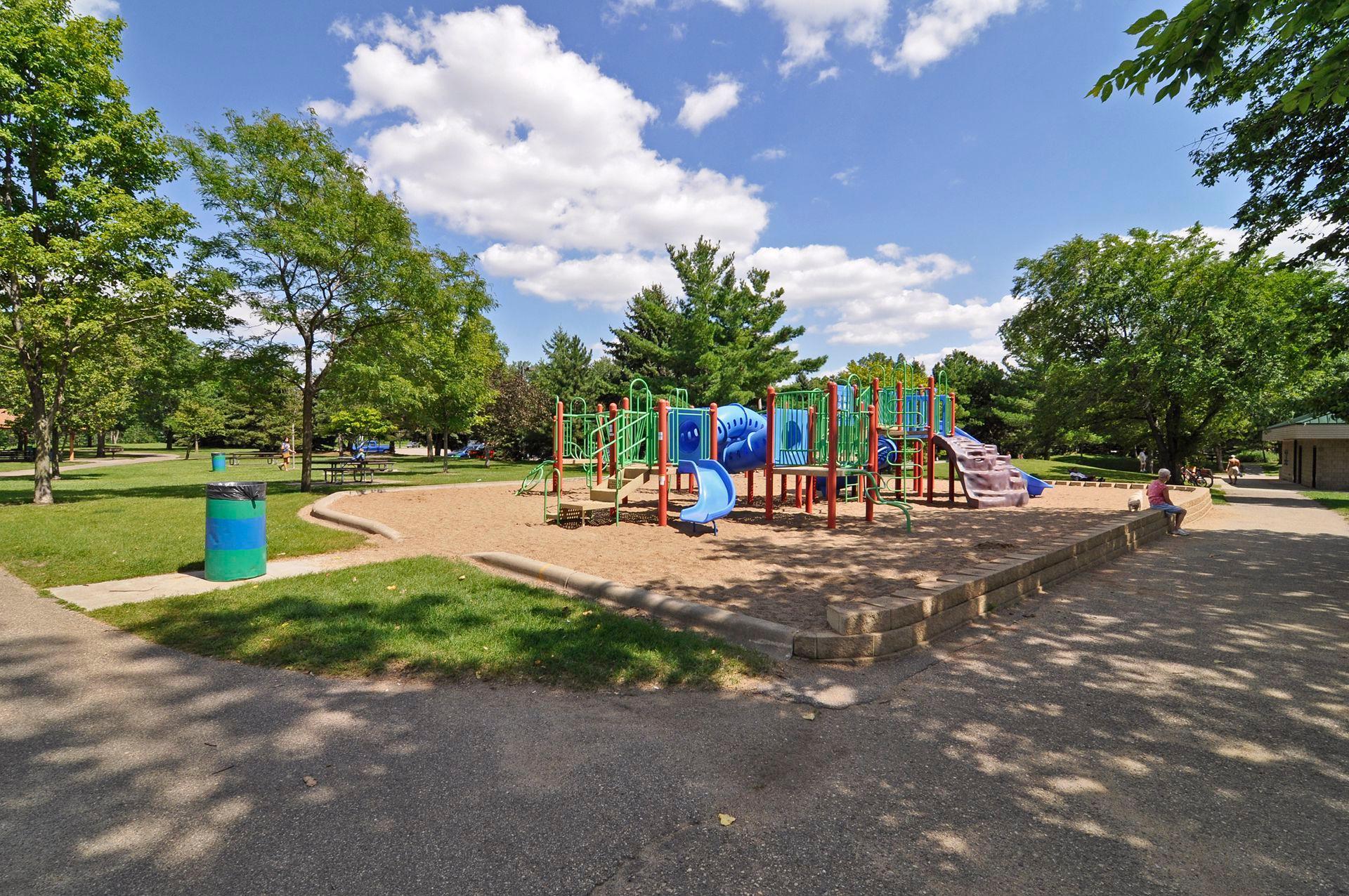 View of Residential at 16015 Oak Shore Drive, Lakeville MN 55044, Lakeville (74 of 83) - Mike Wilen | Minnesota Team Real Estate