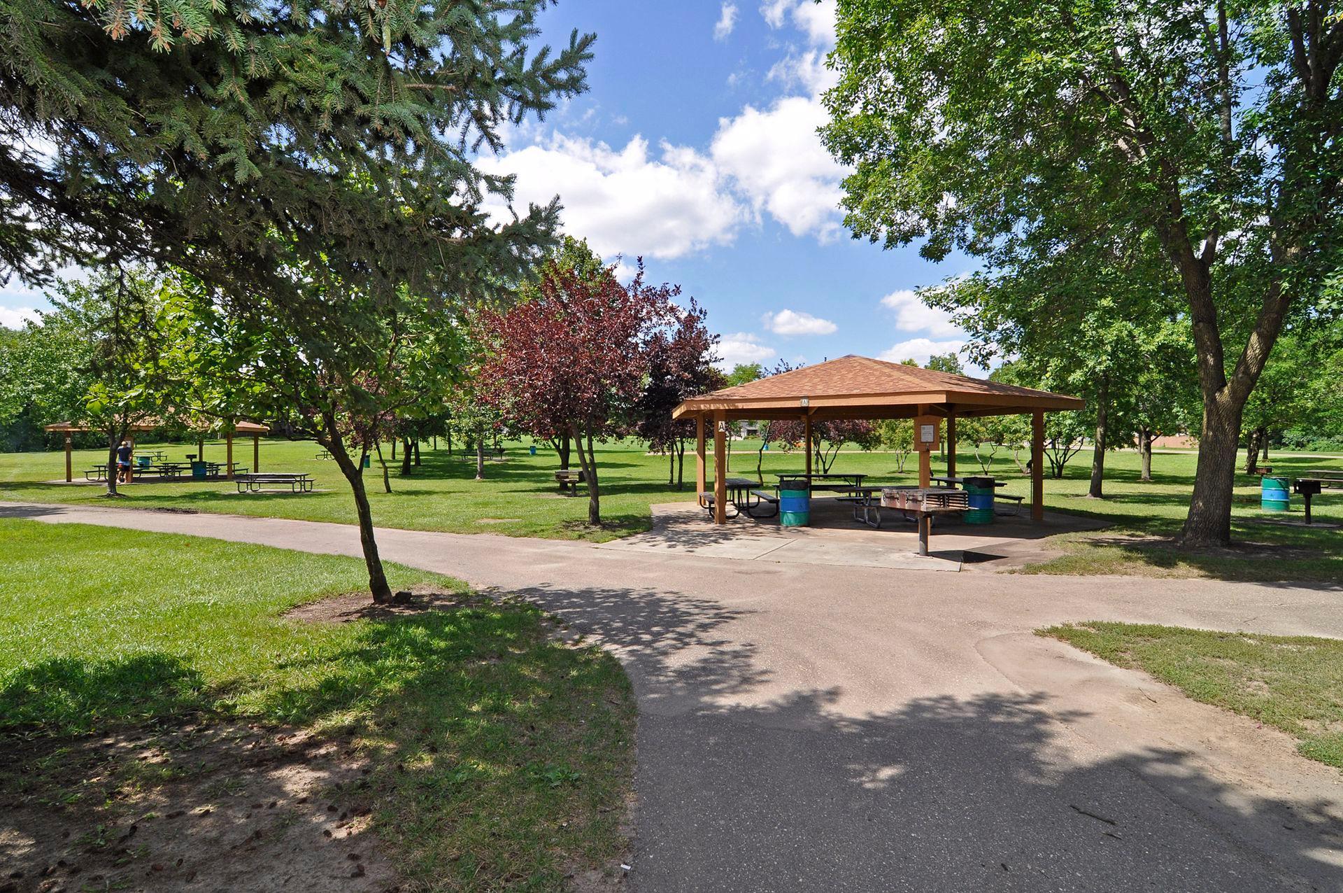 View of Residential at 16015 Oak Shore Drive, Lakeville MN 55044, Lakeville (73 of 83) - Mike Wilen | Minnesota Team Real Estate