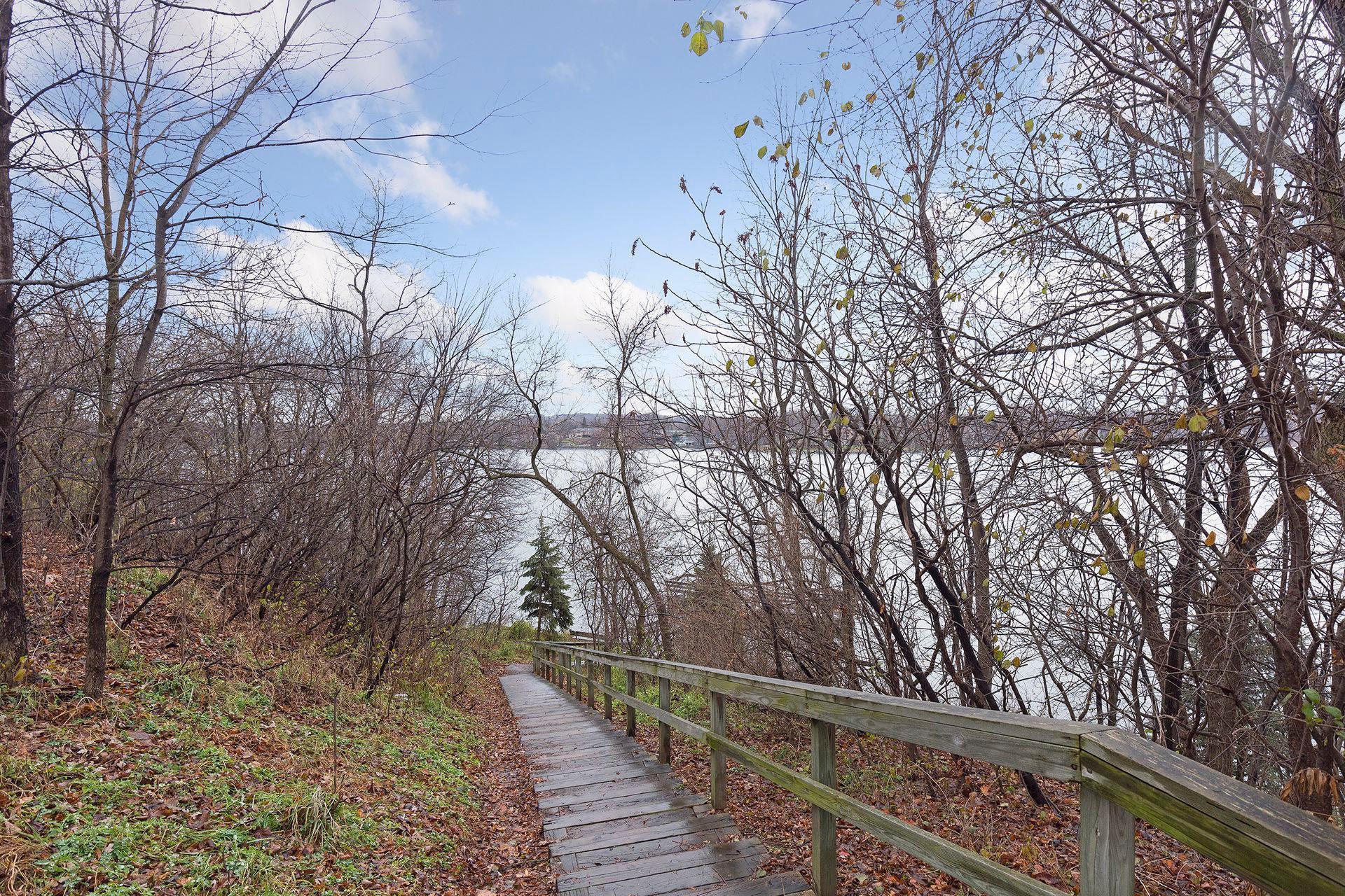 View of Residential at 16015 Oak Shore Drive, Lakeville MN 55044, Lakeville (67 of 83) - Mike Wilen | Minnesota Team Real Estate