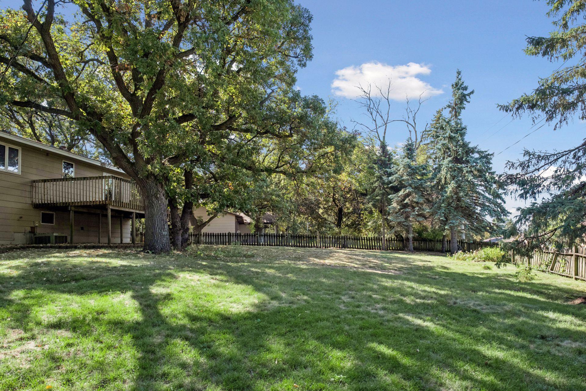 View of Residential at 16015 Oak Shore Drive, Lakeville MN 55044, Lakeville (56 of 83) - Mike Wilen | Minnesota Team Real Estate