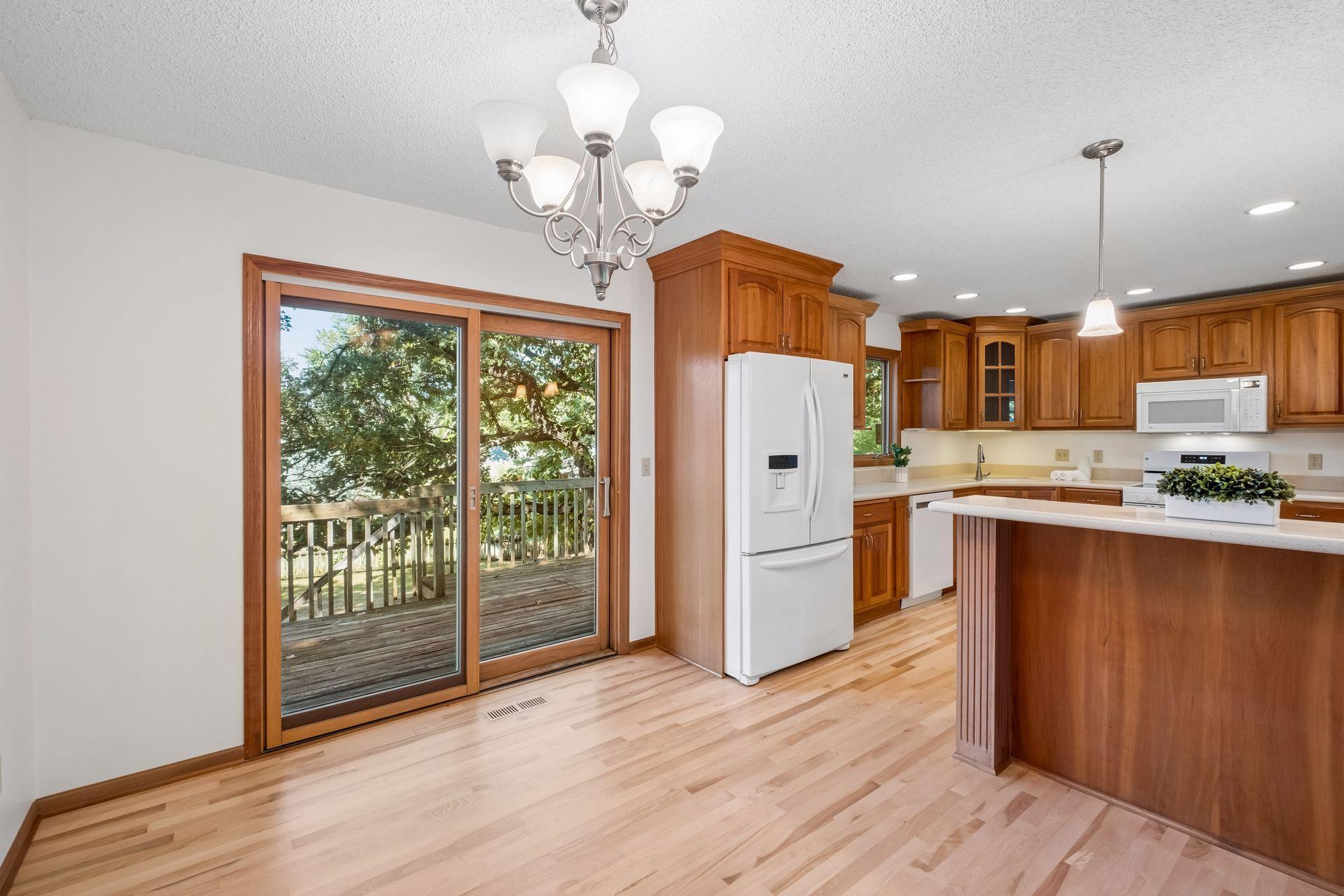 View of Residential at 16015 Oak Shore Drive, Lakeville MN 55044, Lakeville (20 of 83) - Mike Wilen | Minnesota Team Real Estate